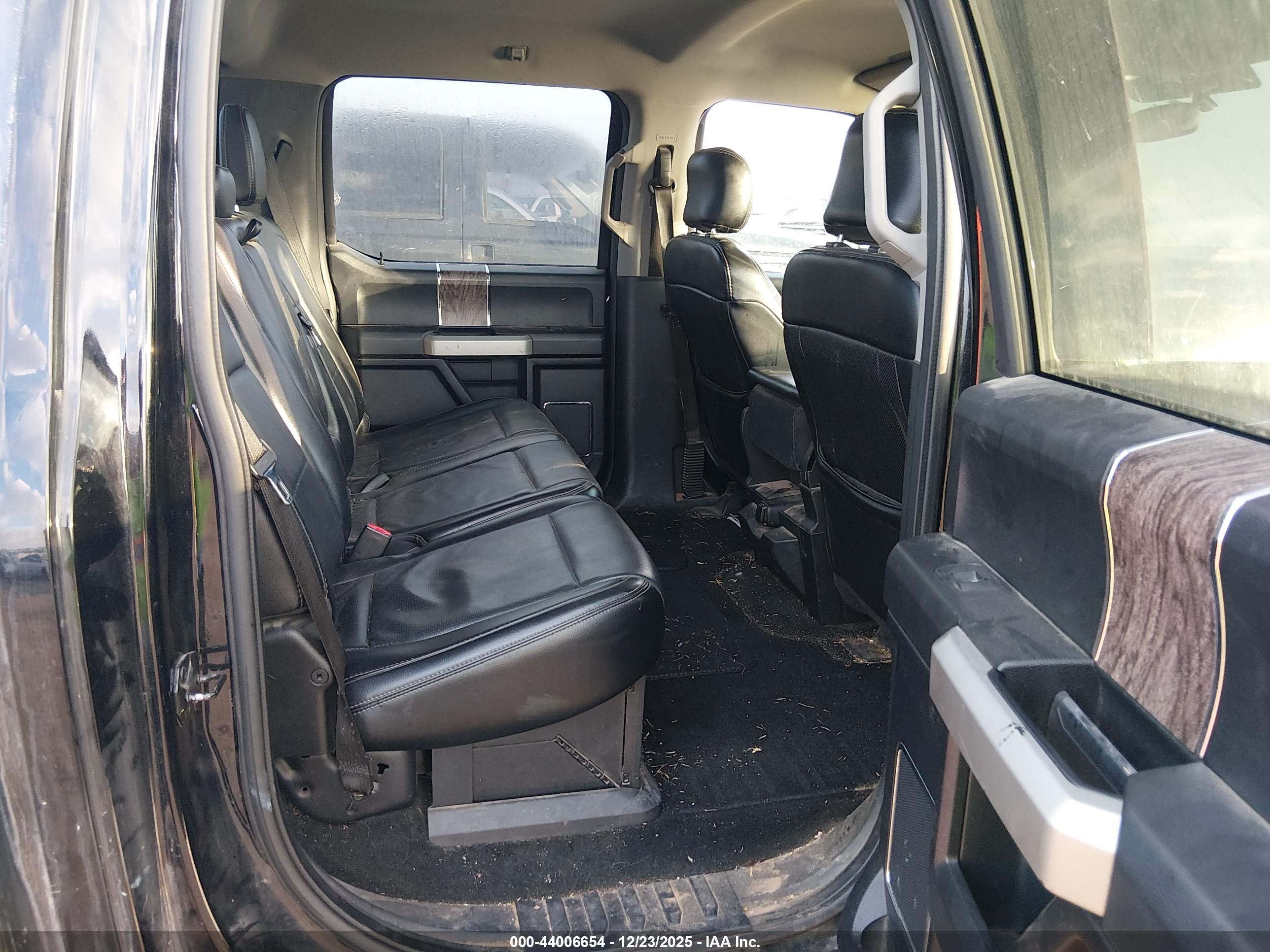 FORD F-250 image 8