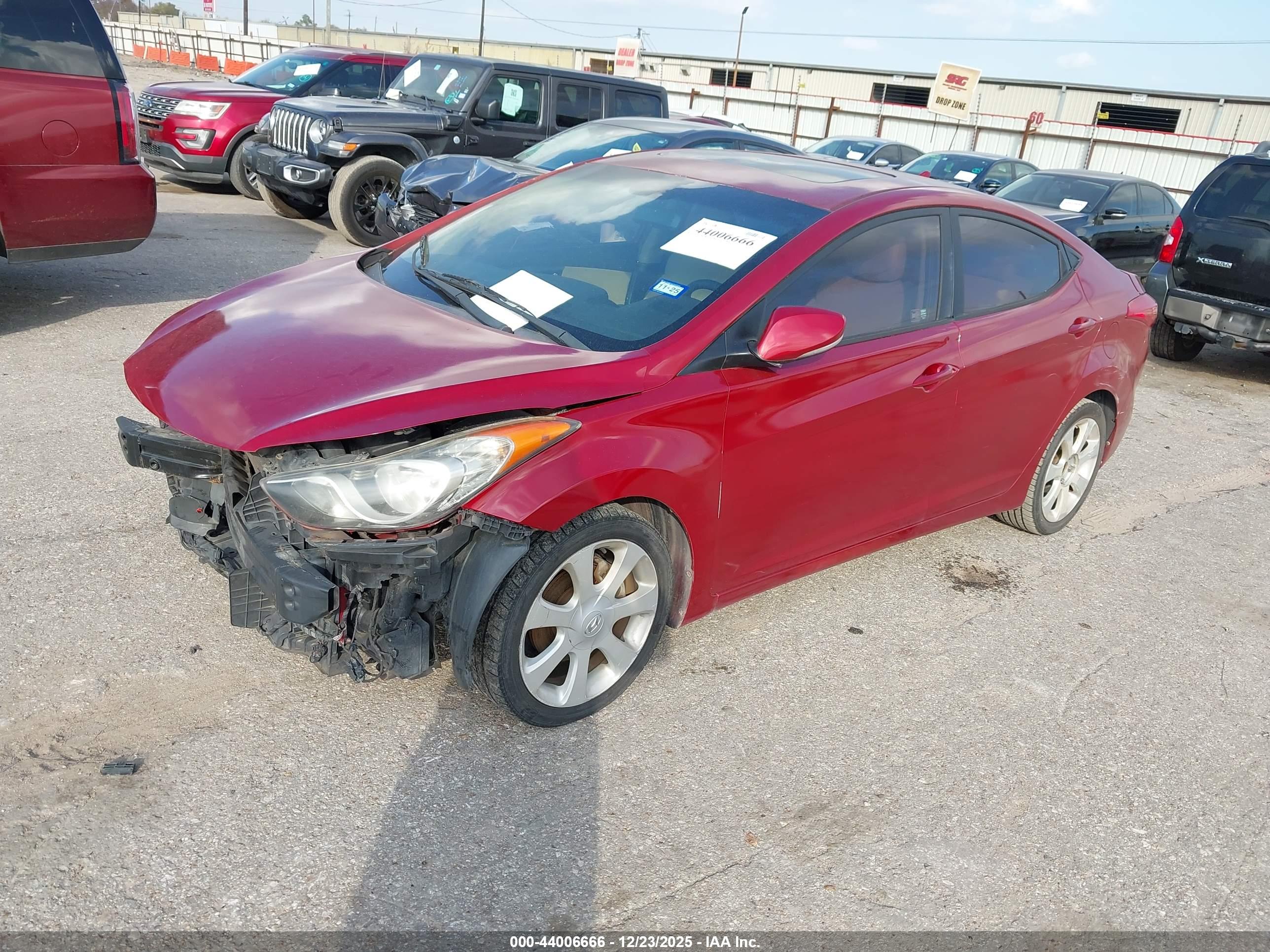 HYUNDAI ELANTRA image 2