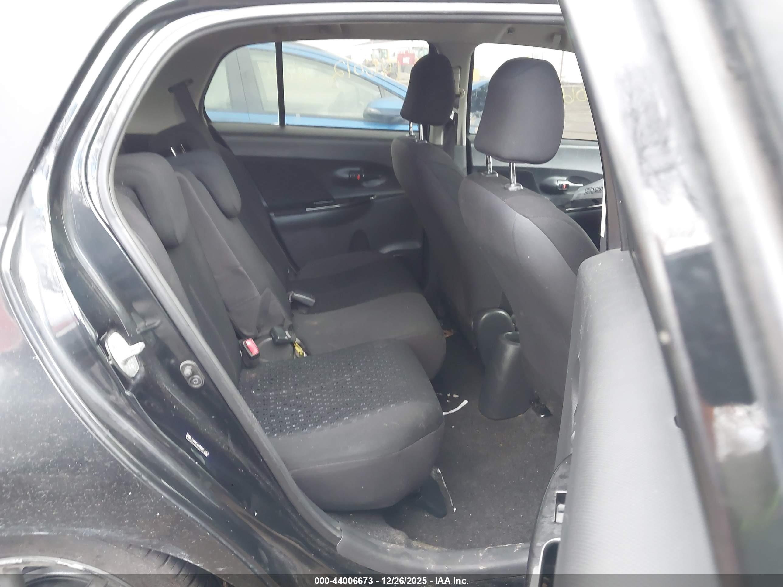 SCION XD image 8