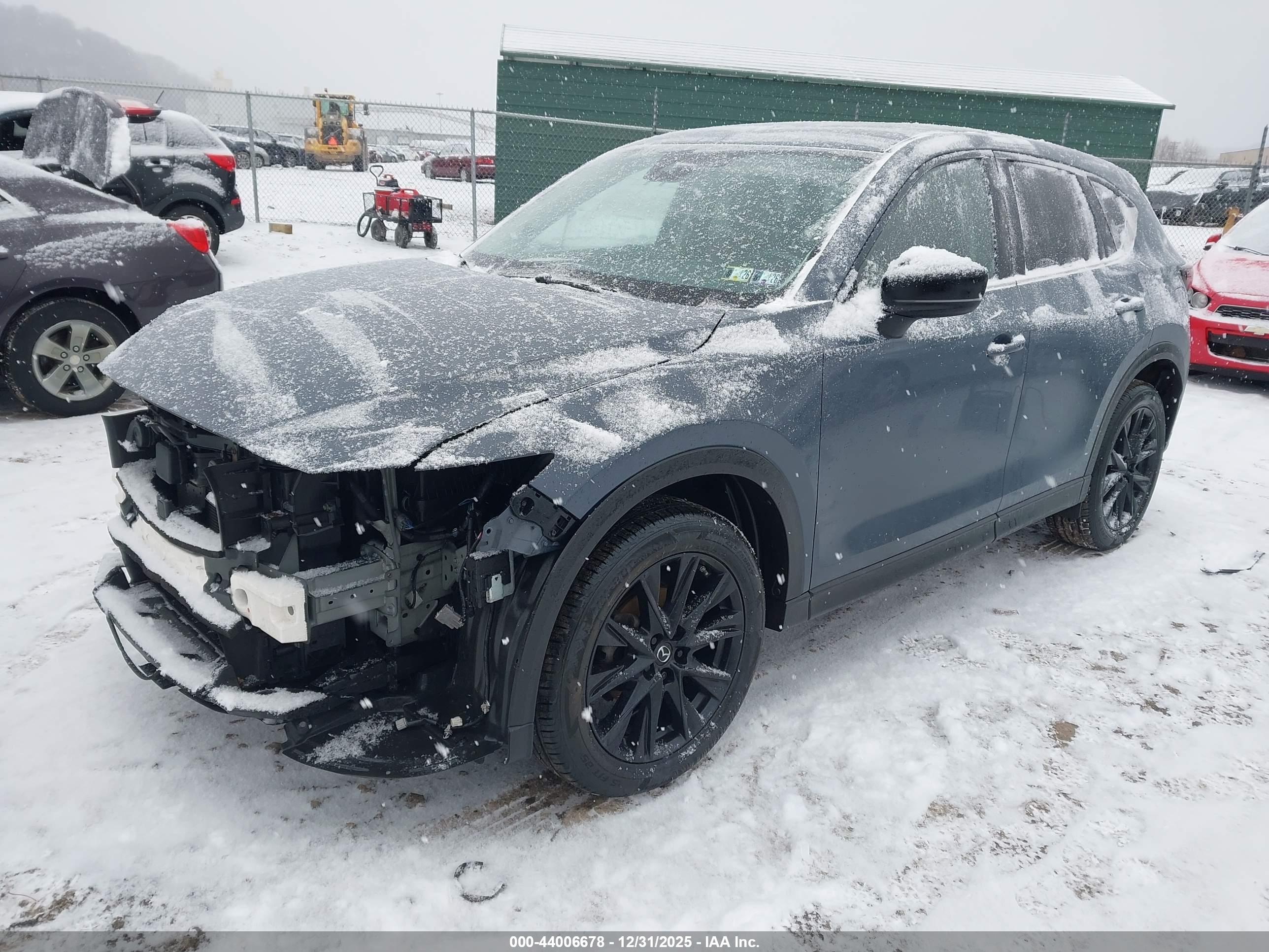 MAZDA CX-5 image 2