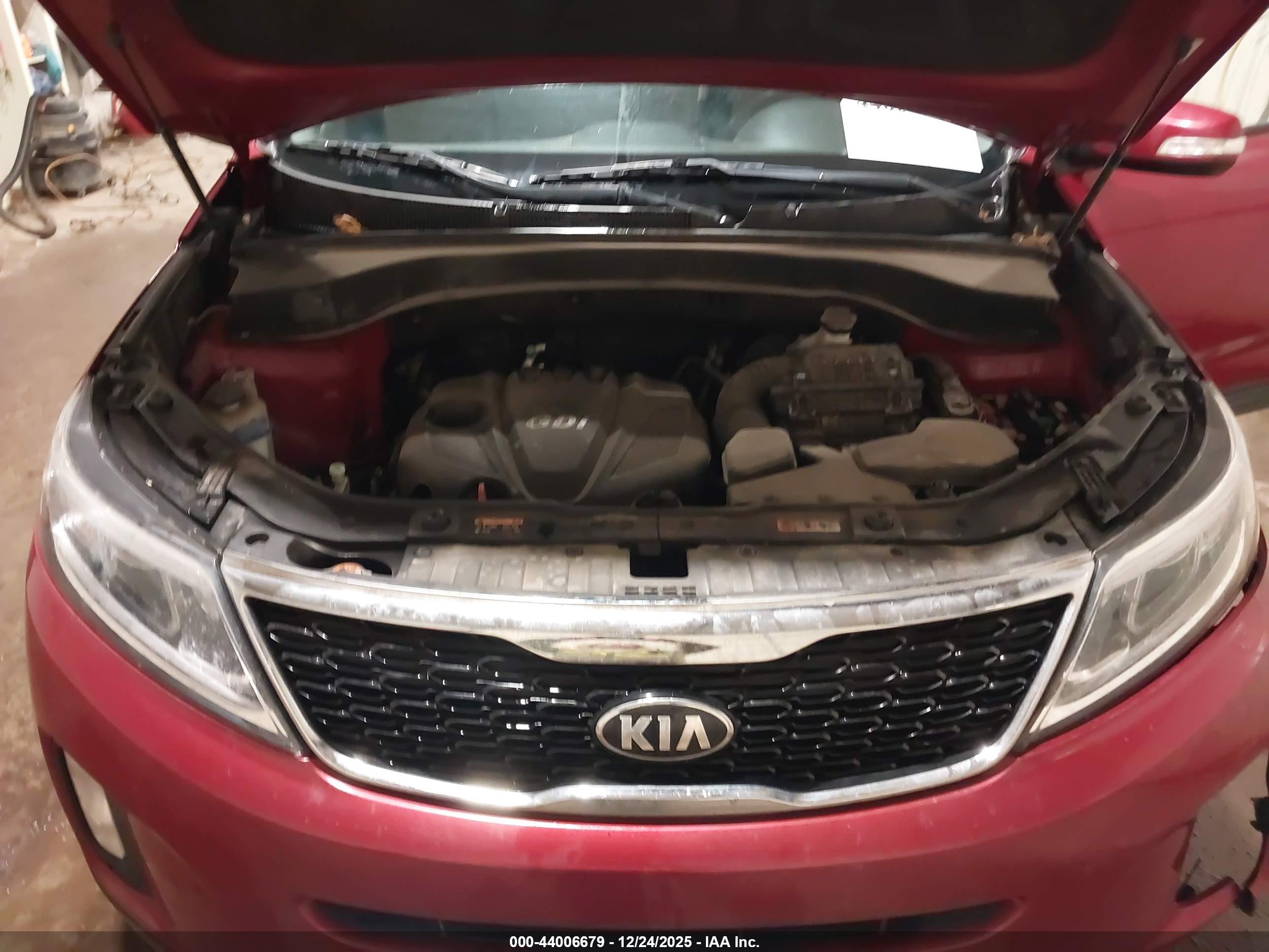 KIA SORENTO image 10