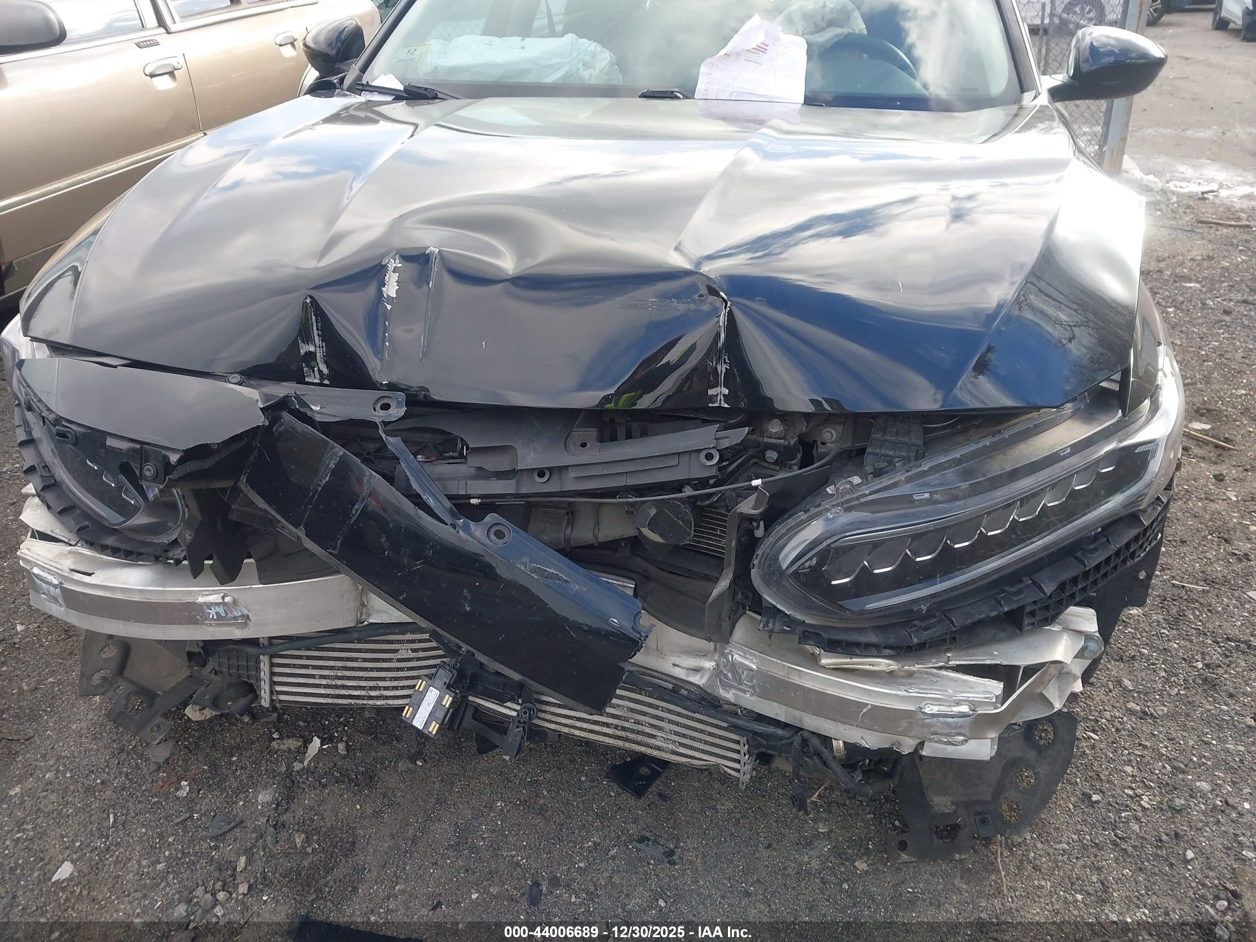 HONDA ACCORD image 6