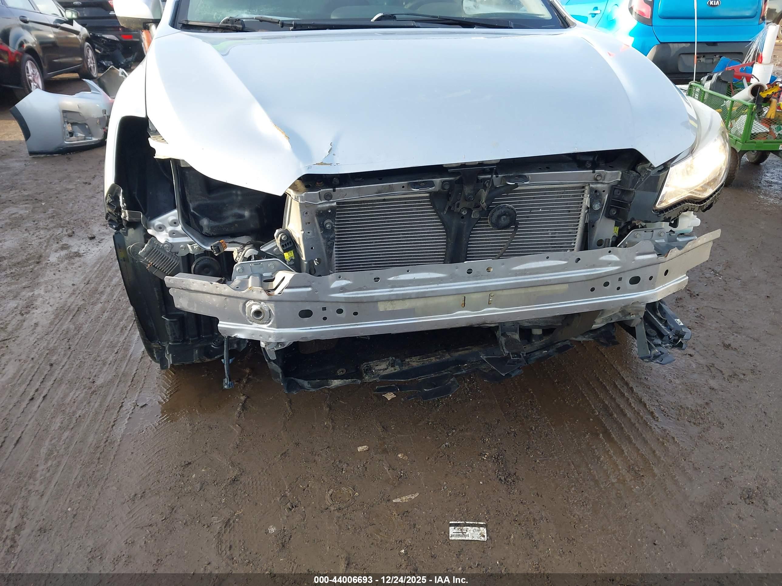 SUBARU CROSSTREK image 6