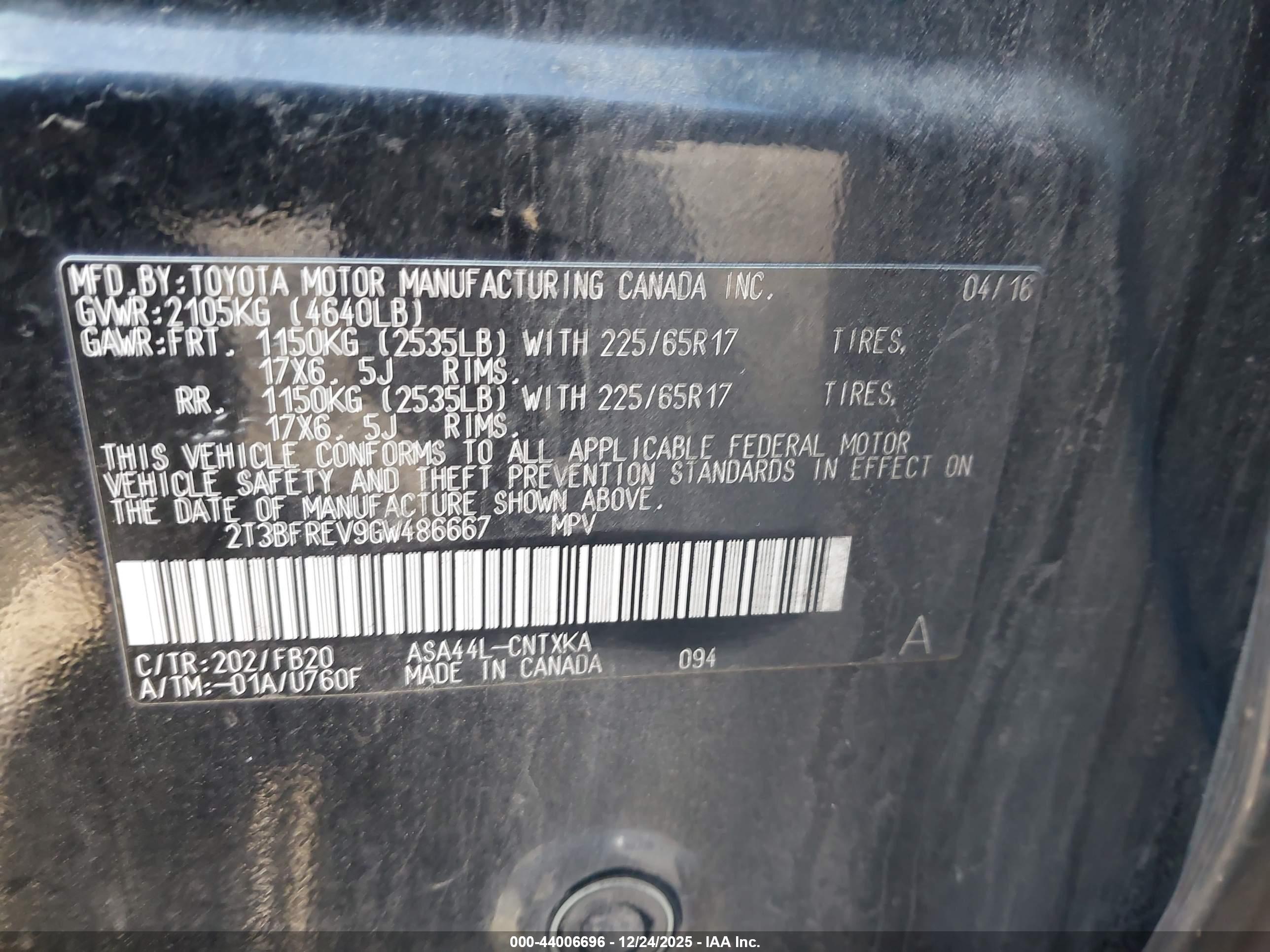 TOYOTA RAV4 image 9