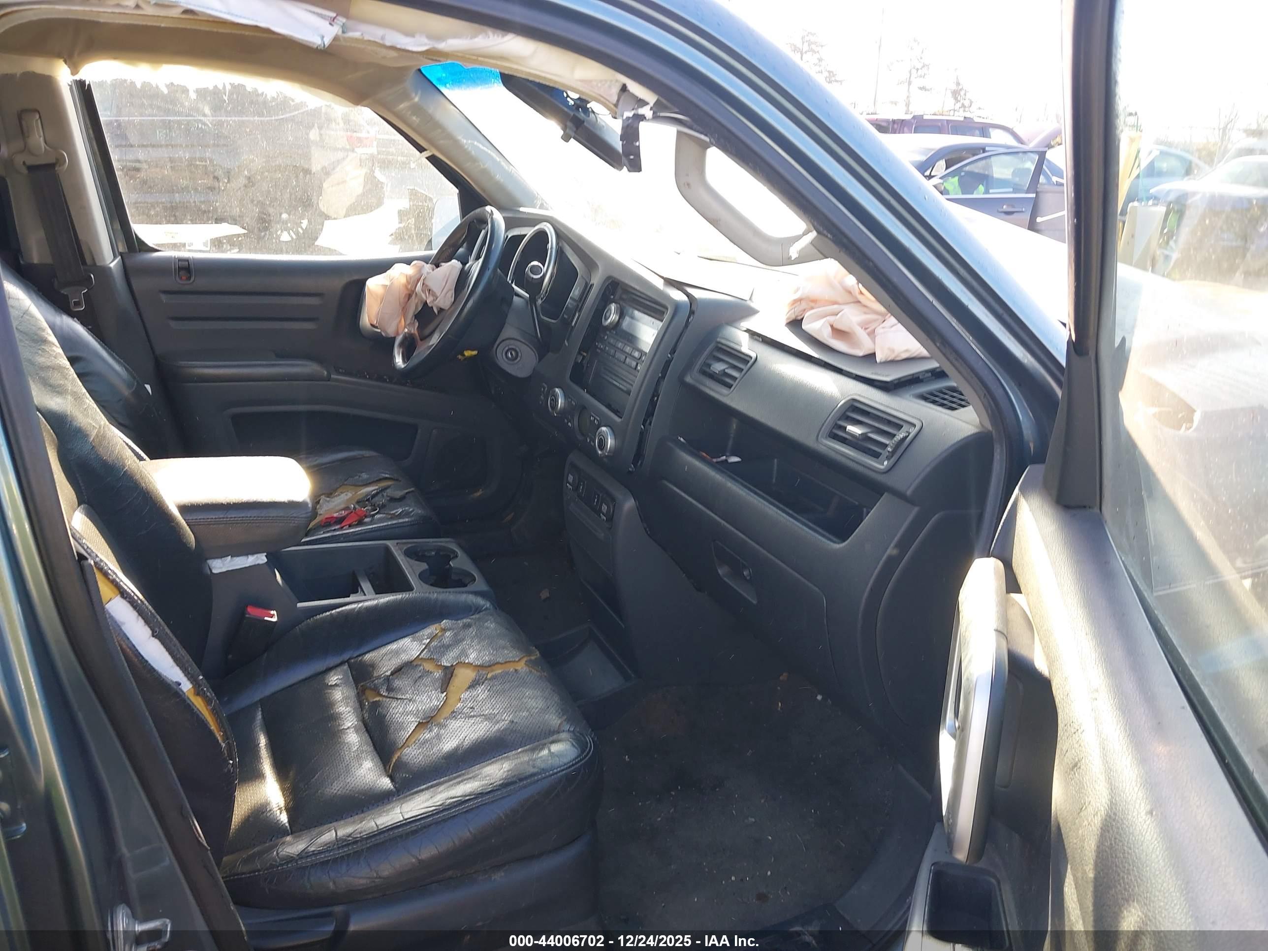 HONDA RIDGELINE image 5
