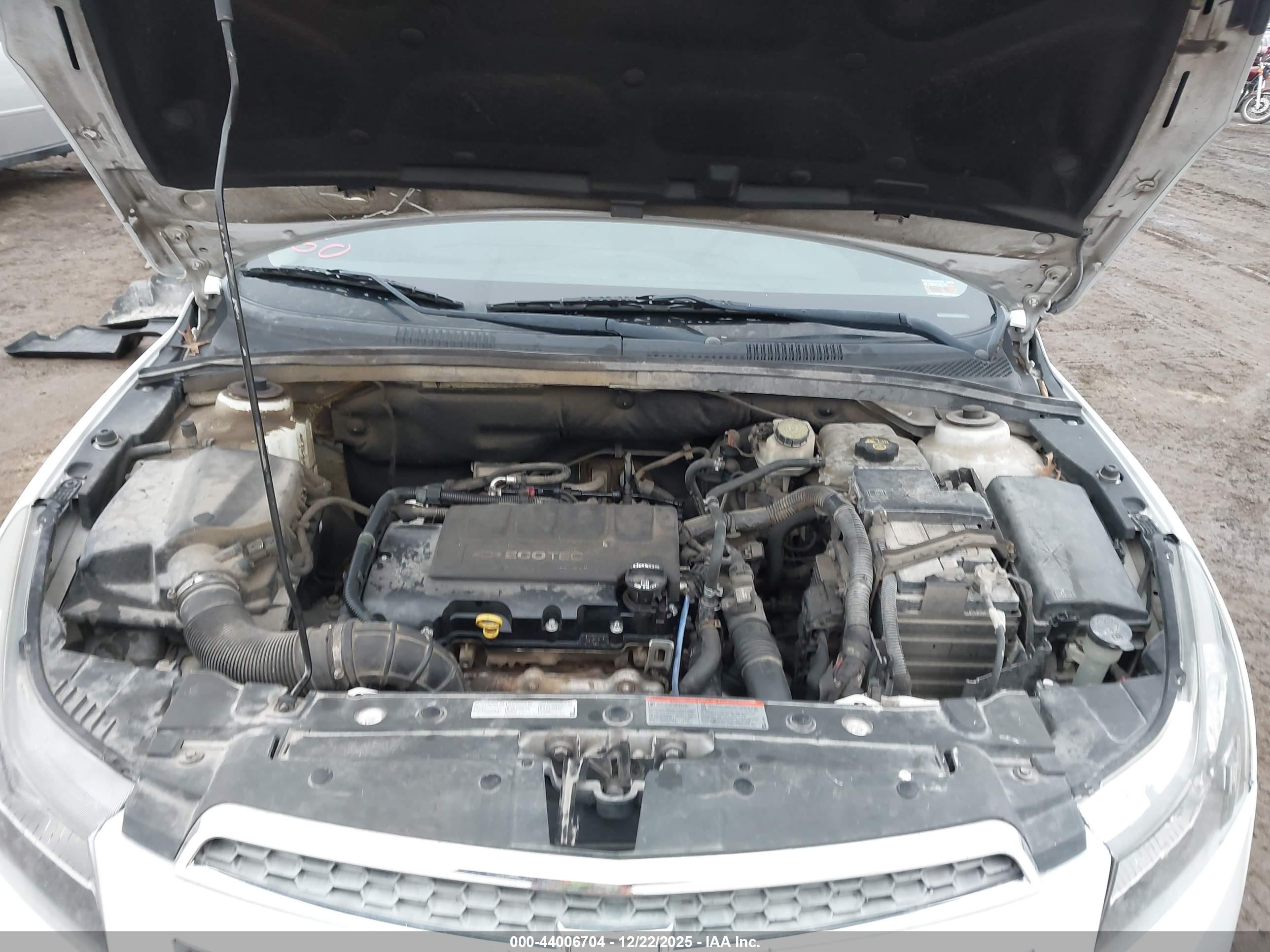 CHEVROLET CRUZE image 10