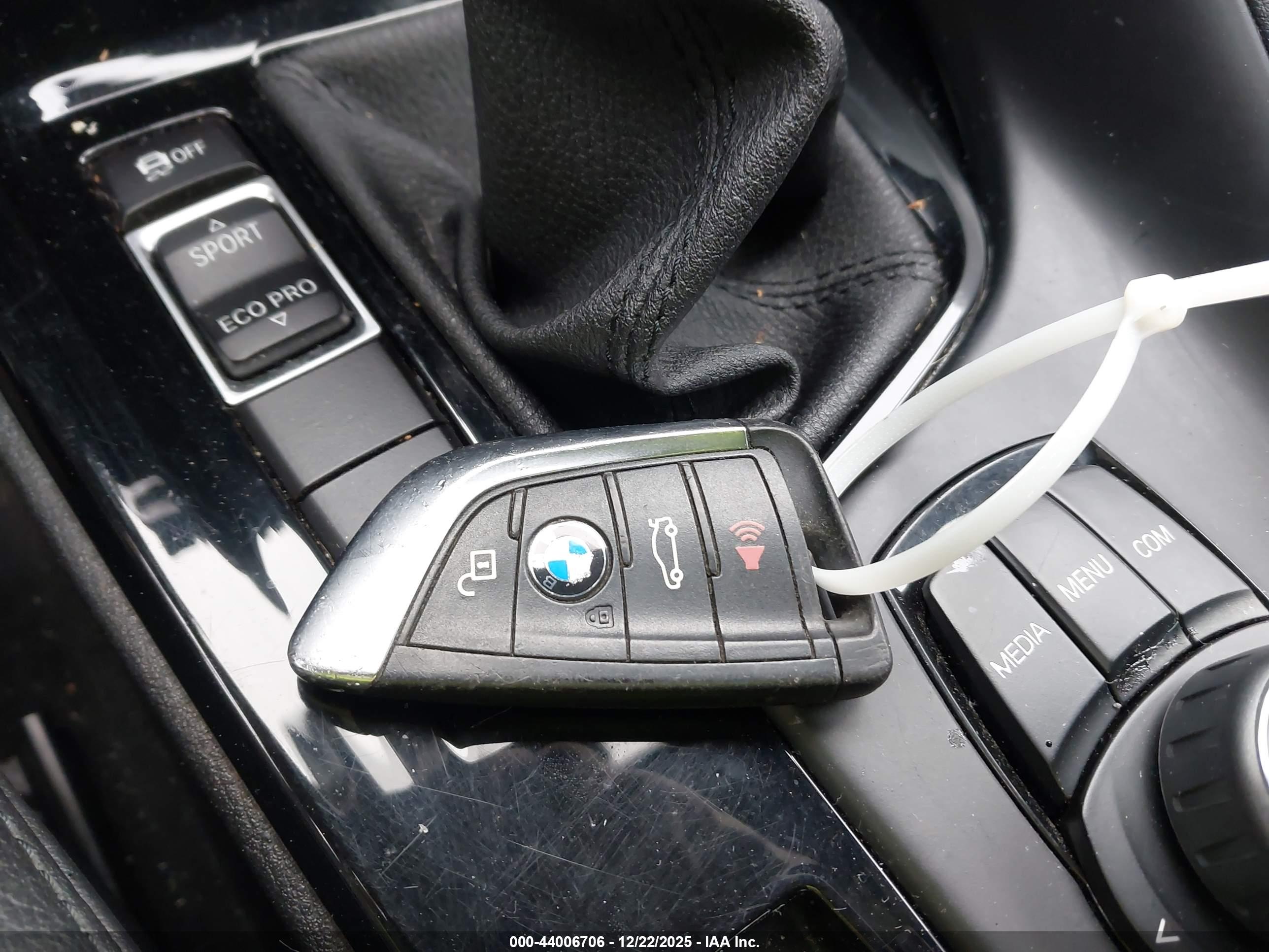 BMW X2 image 11