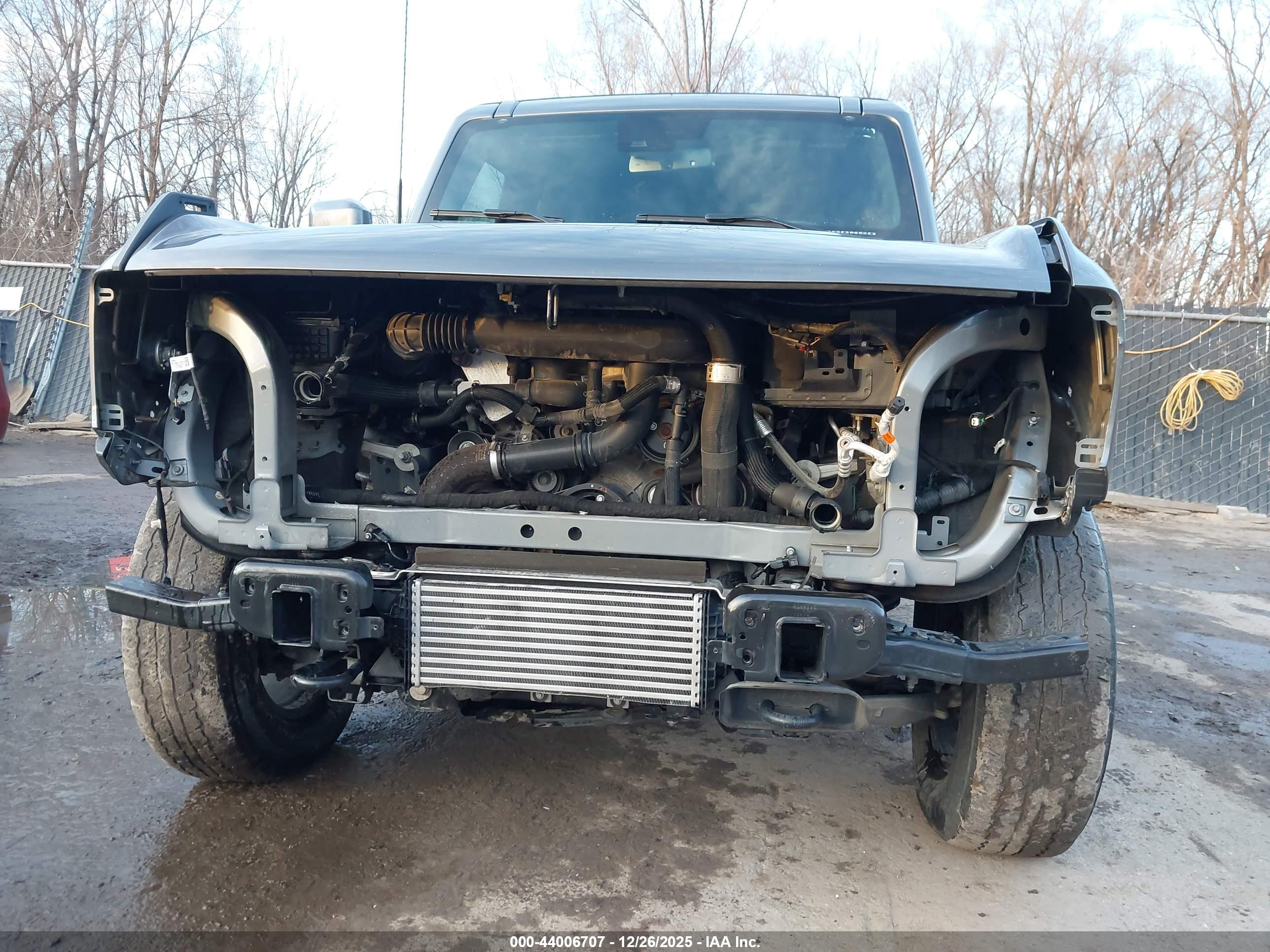 FORD BRONCO image 6