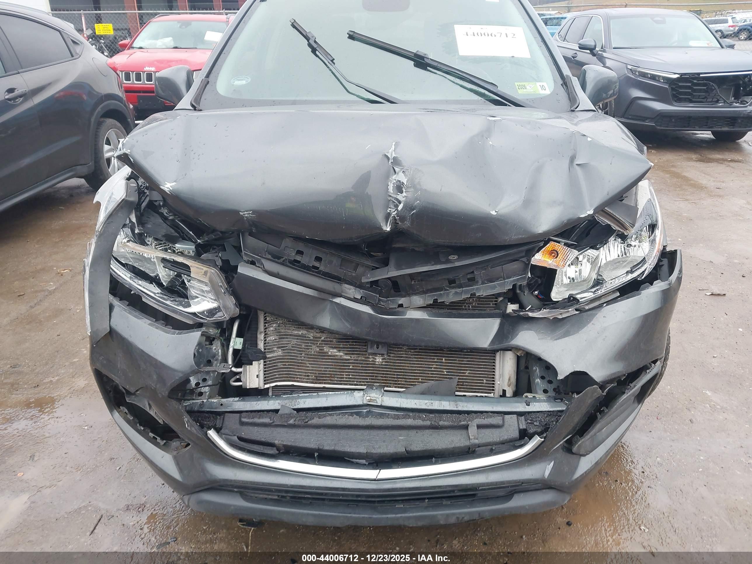 CHEVROLET TRAX image 6