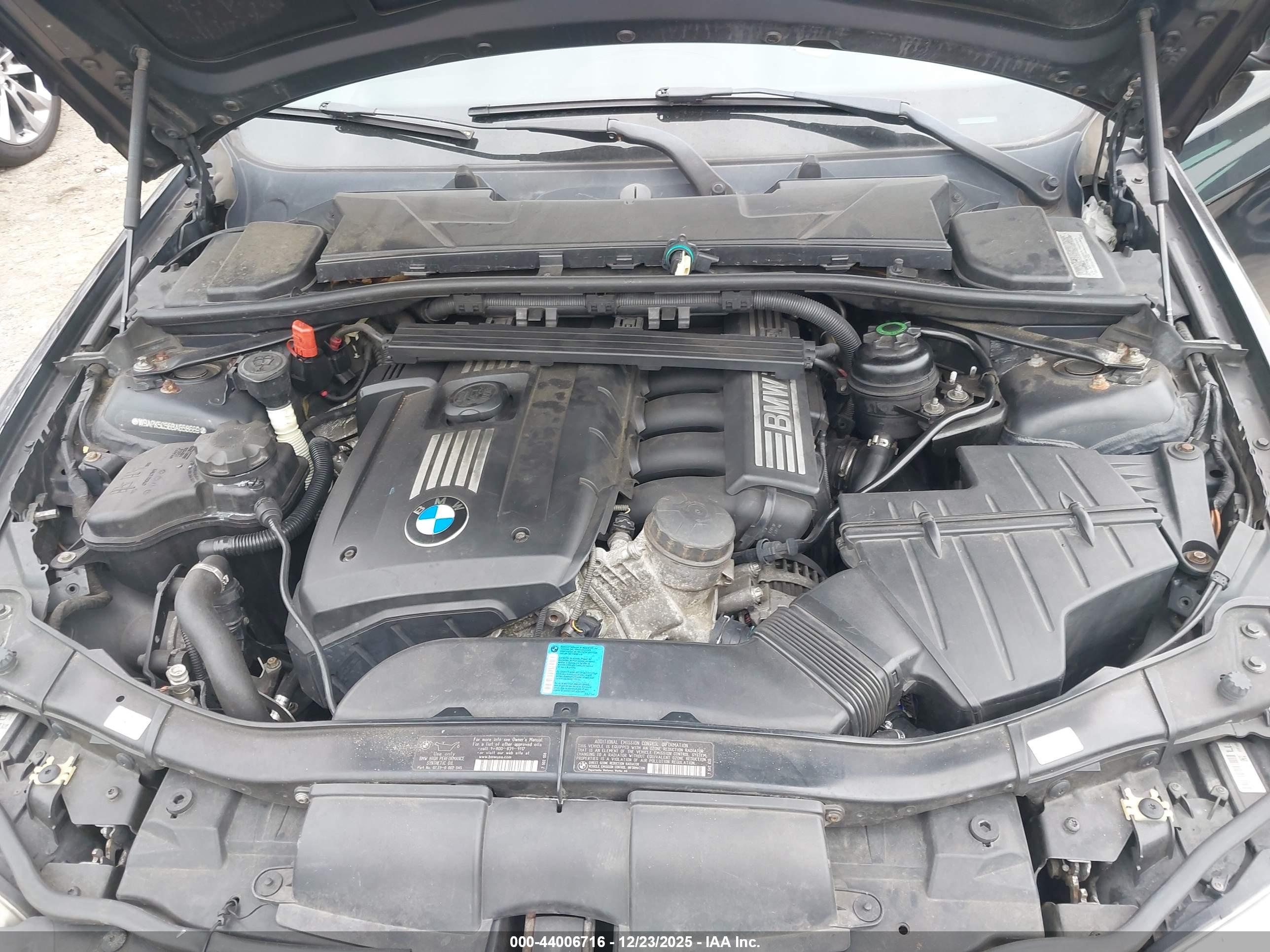 BMW 328I image 10