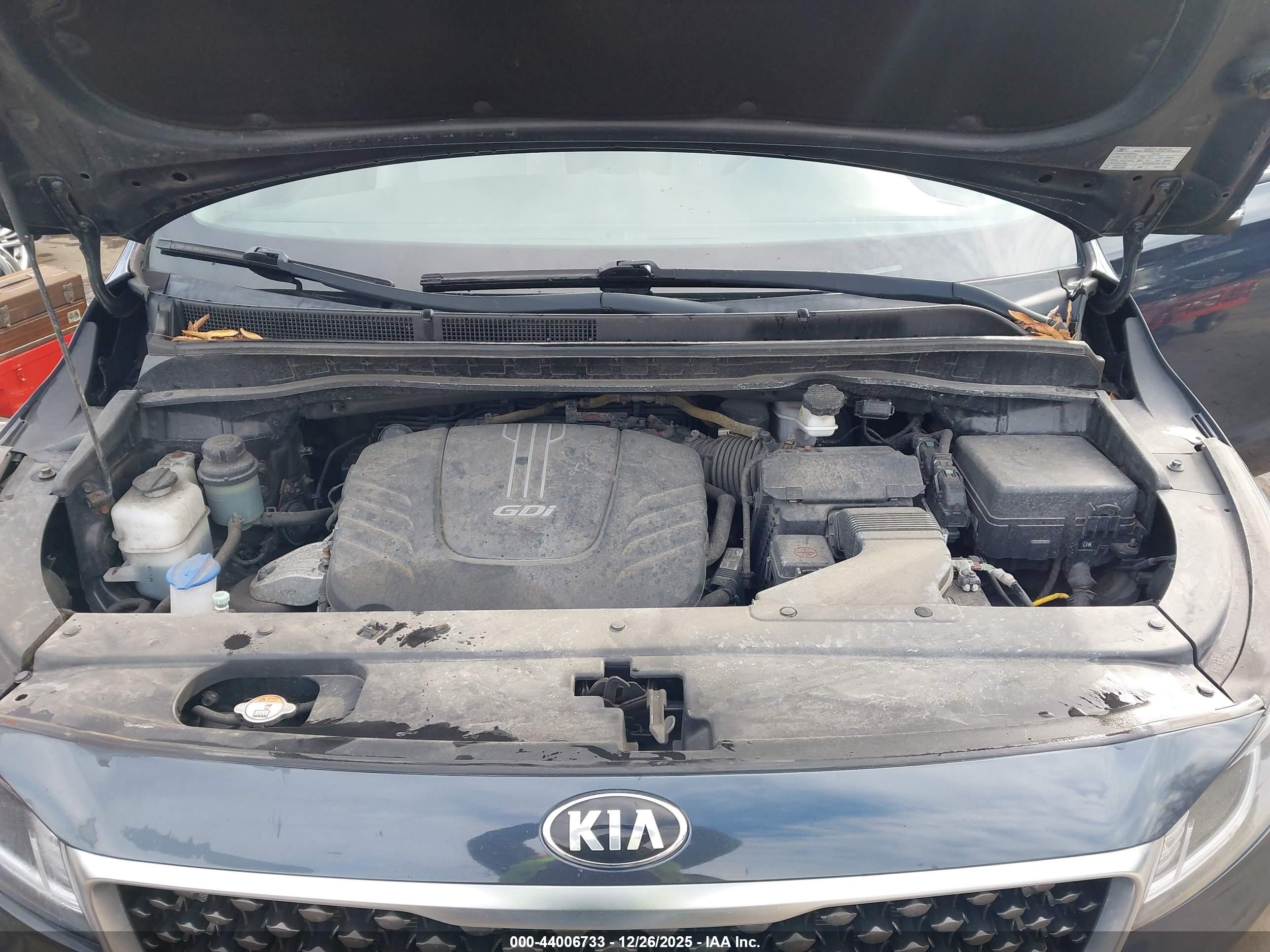 KIA SEDONA image 10