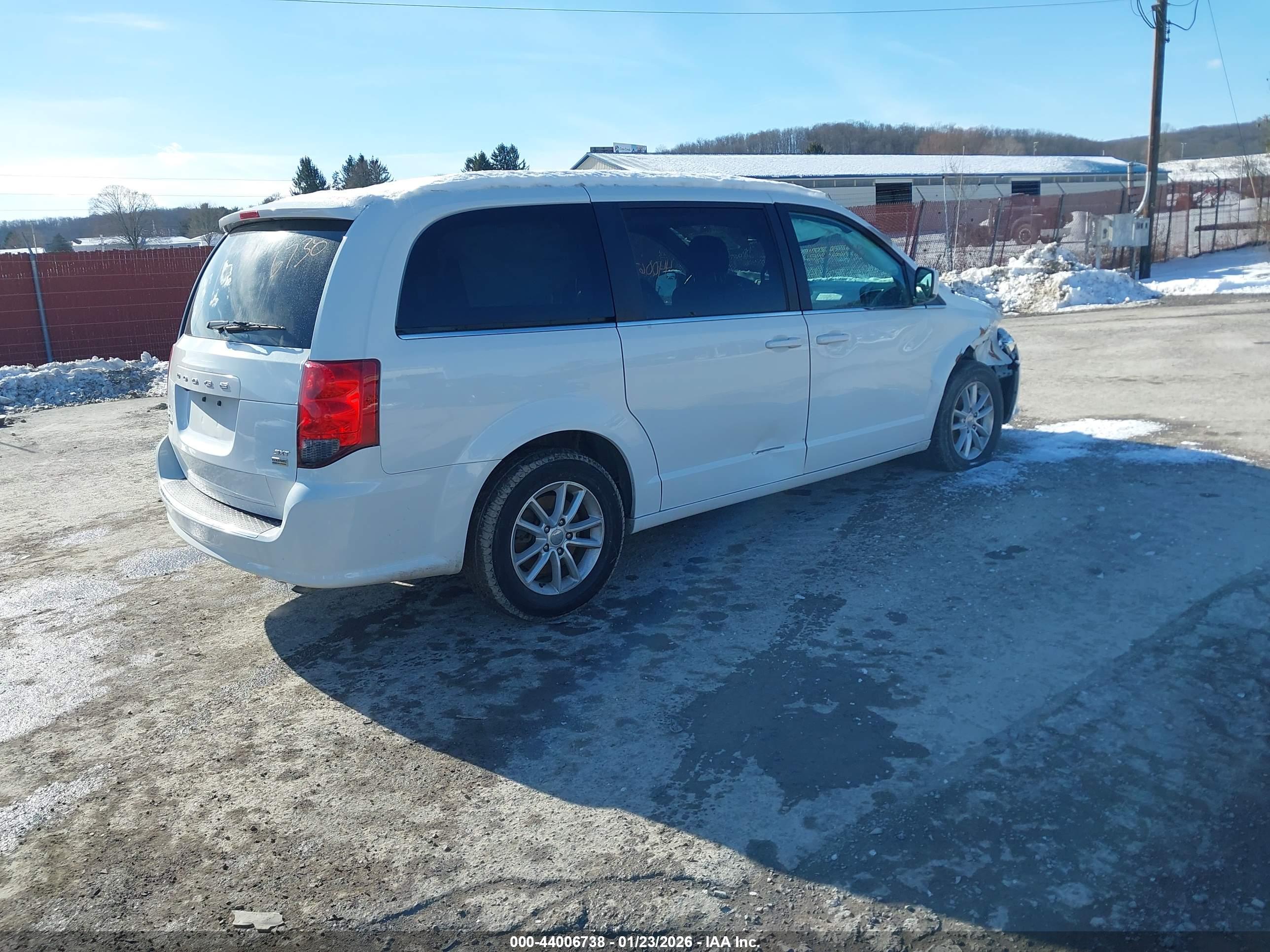 DODGE GRAND image 4