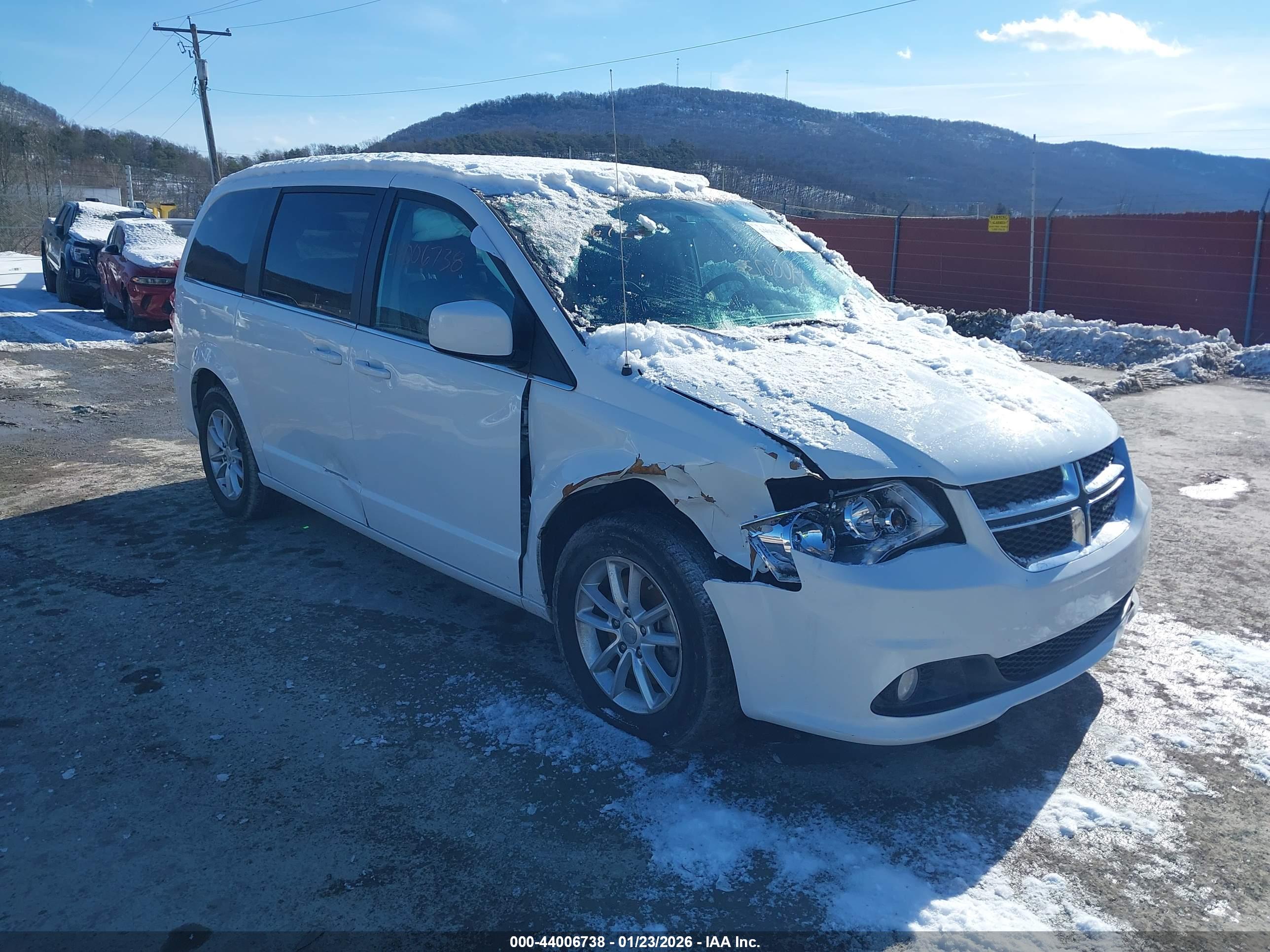 DODGE GRAND image 6