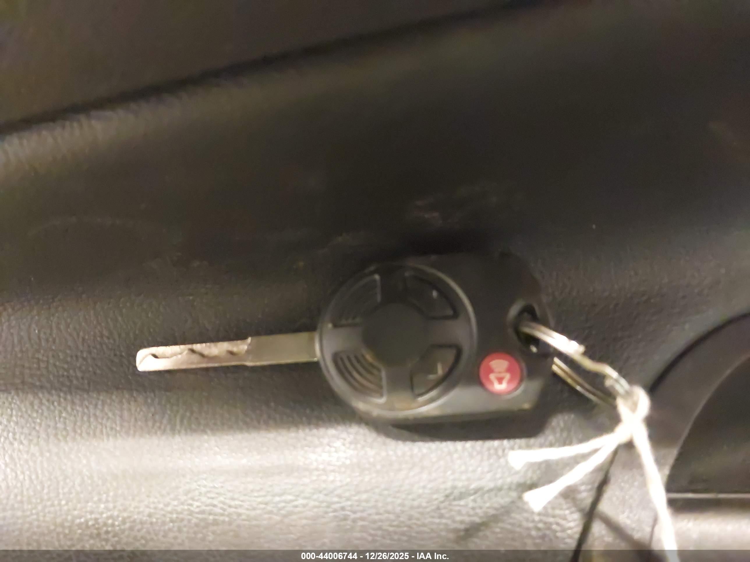 FORD ESCAPE image 11