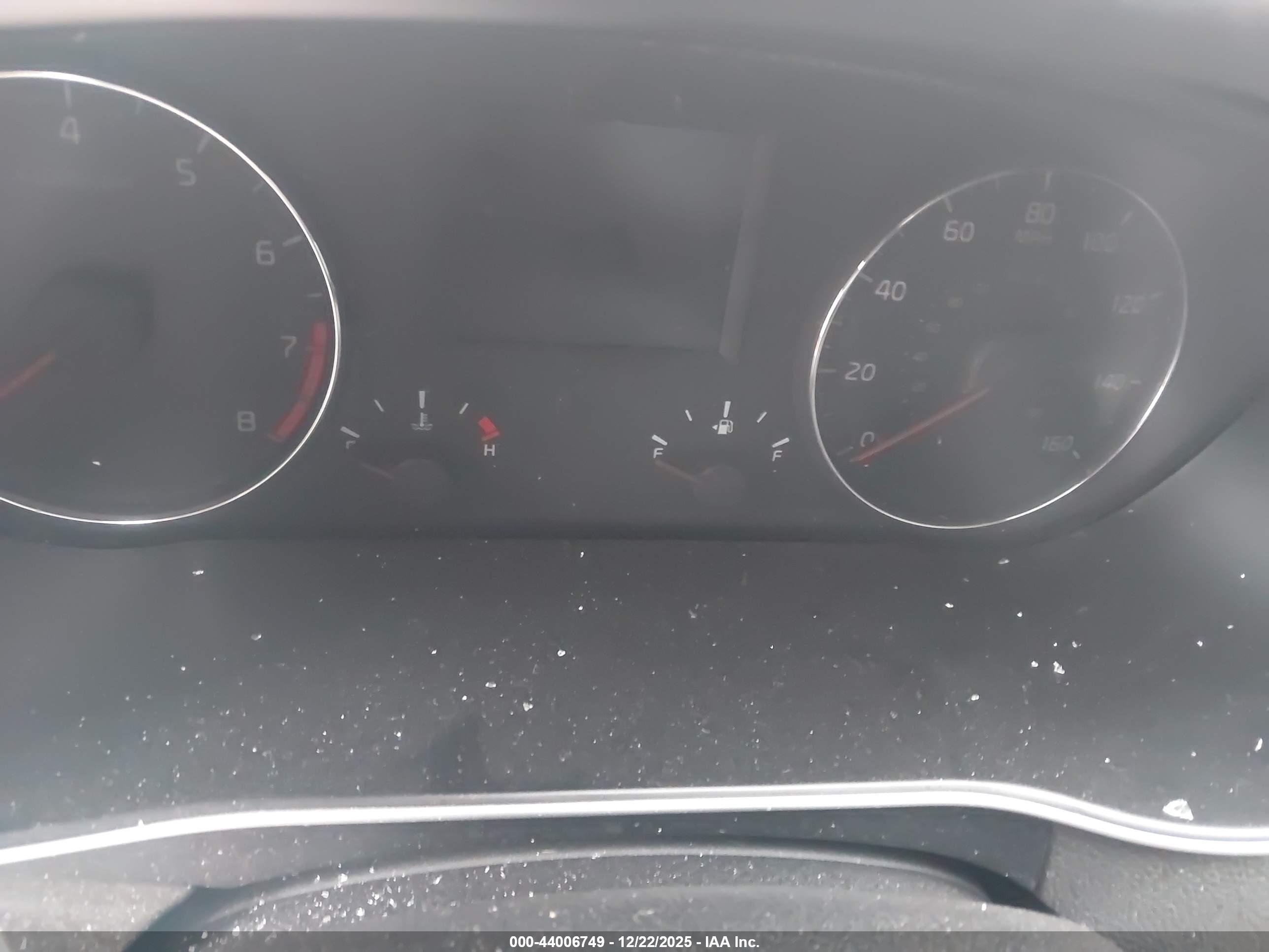 KIA CADENZA image 7