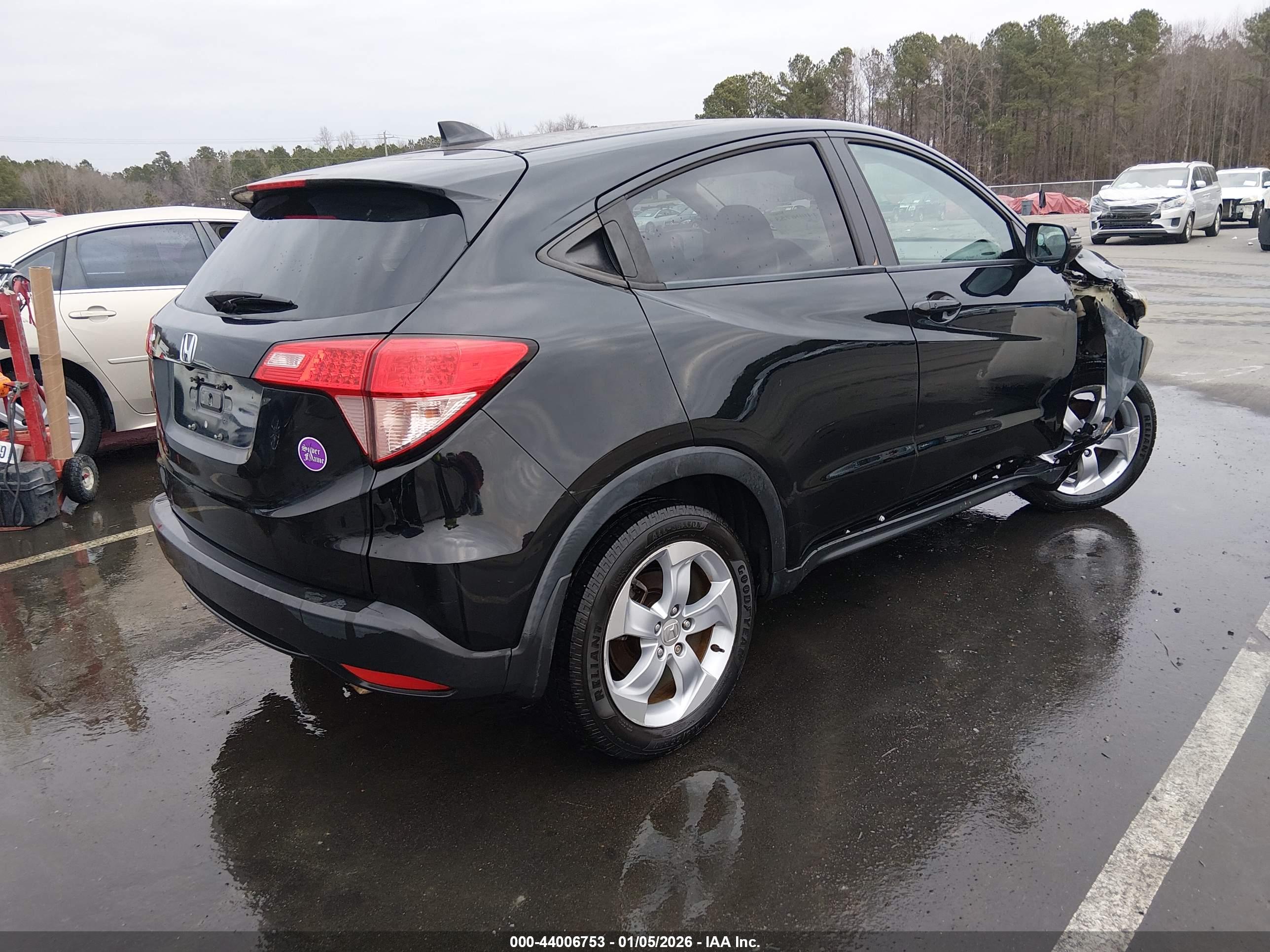 HONDA HR-V image 4