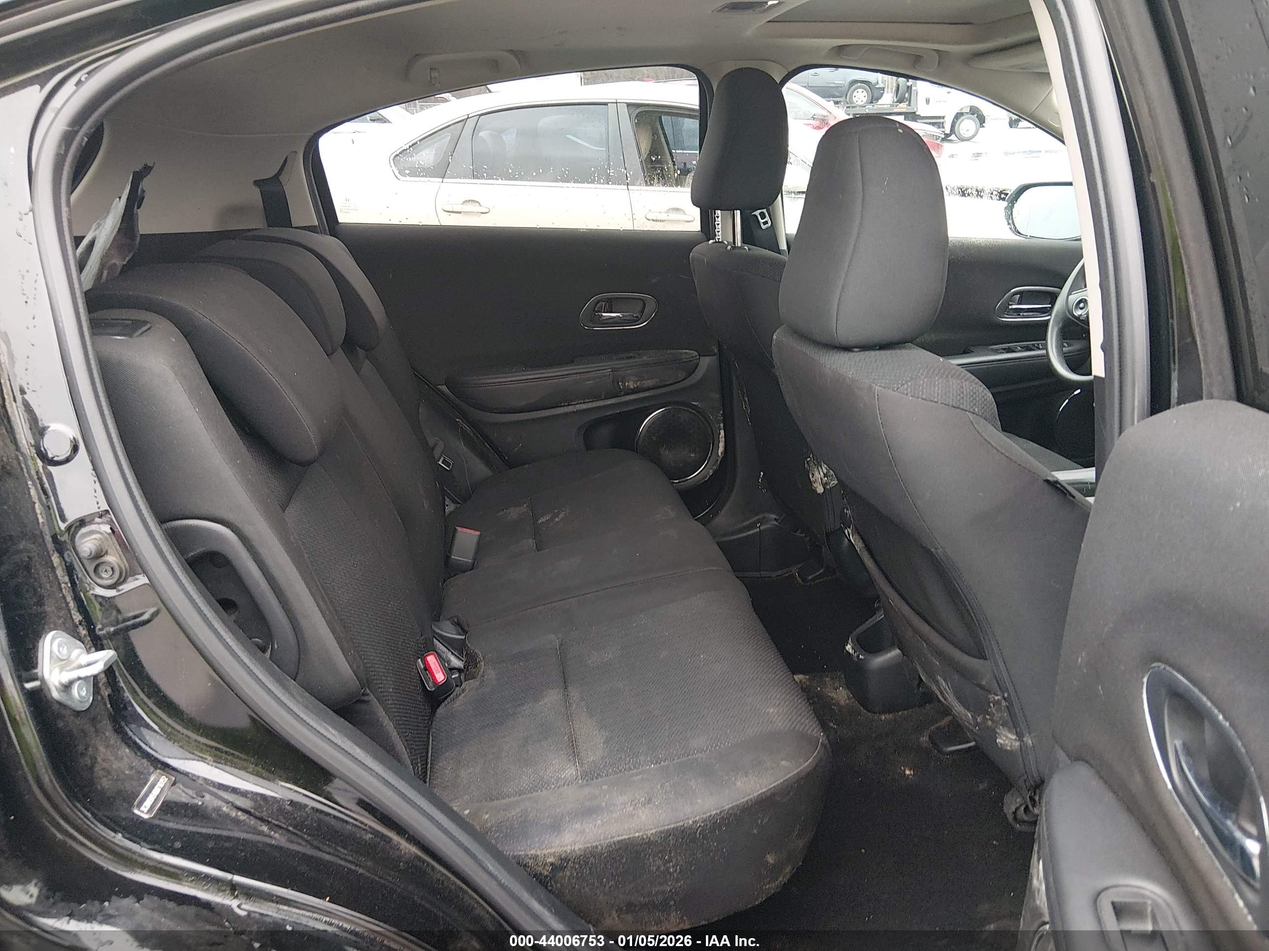 HONDA HR-V image 8