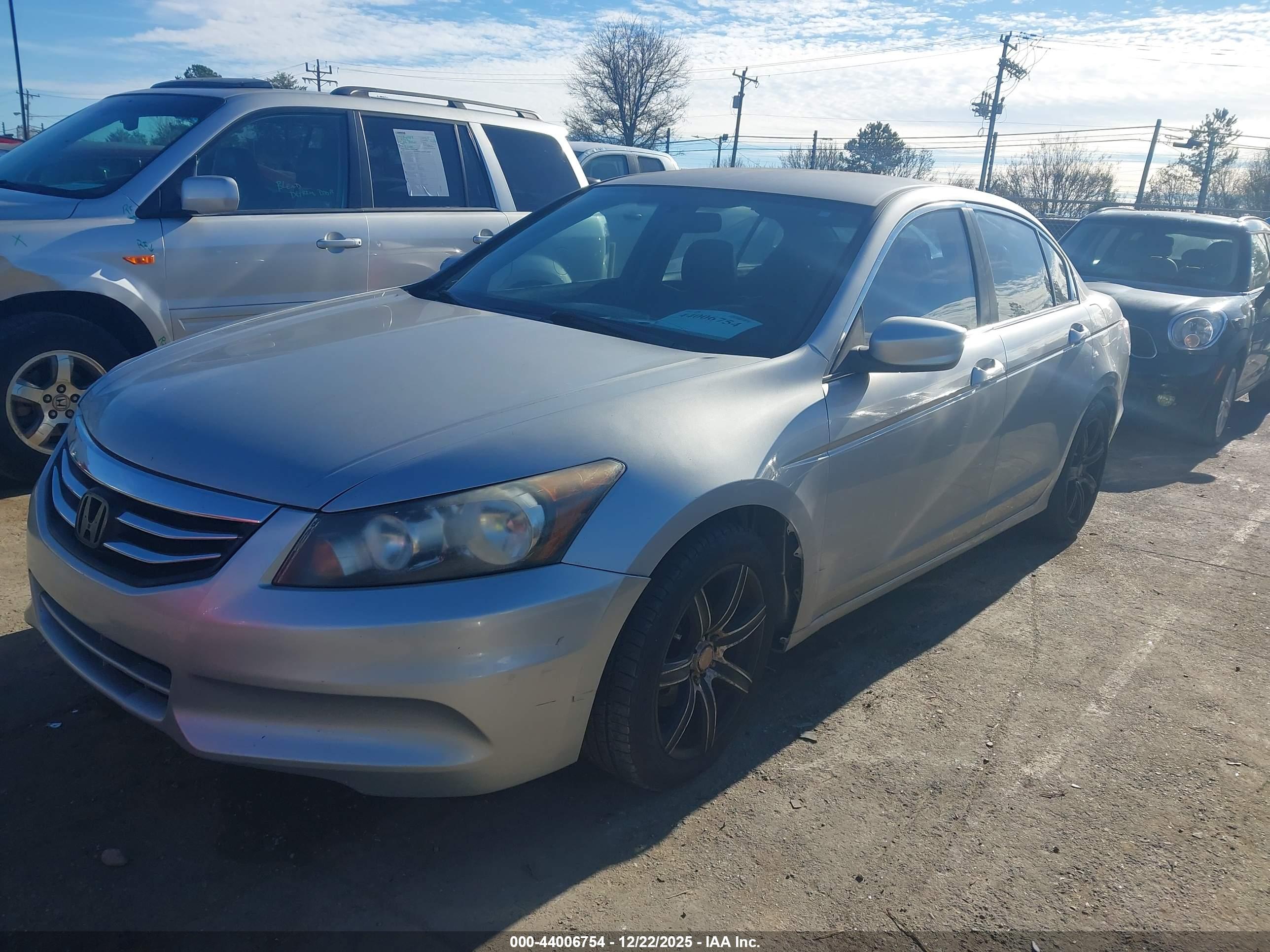 HONDA ACCORD image 2