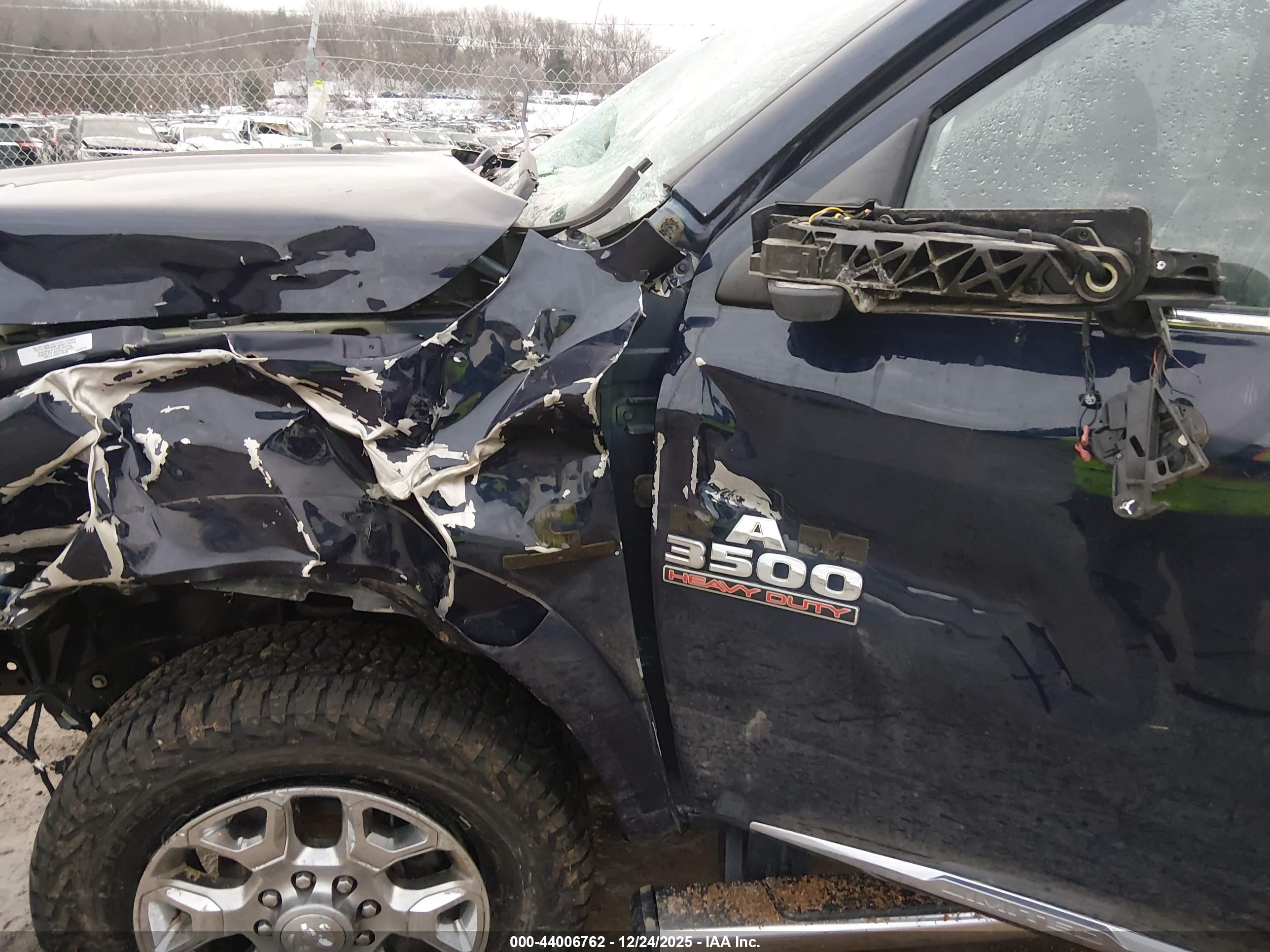 RAM 3500 image 6