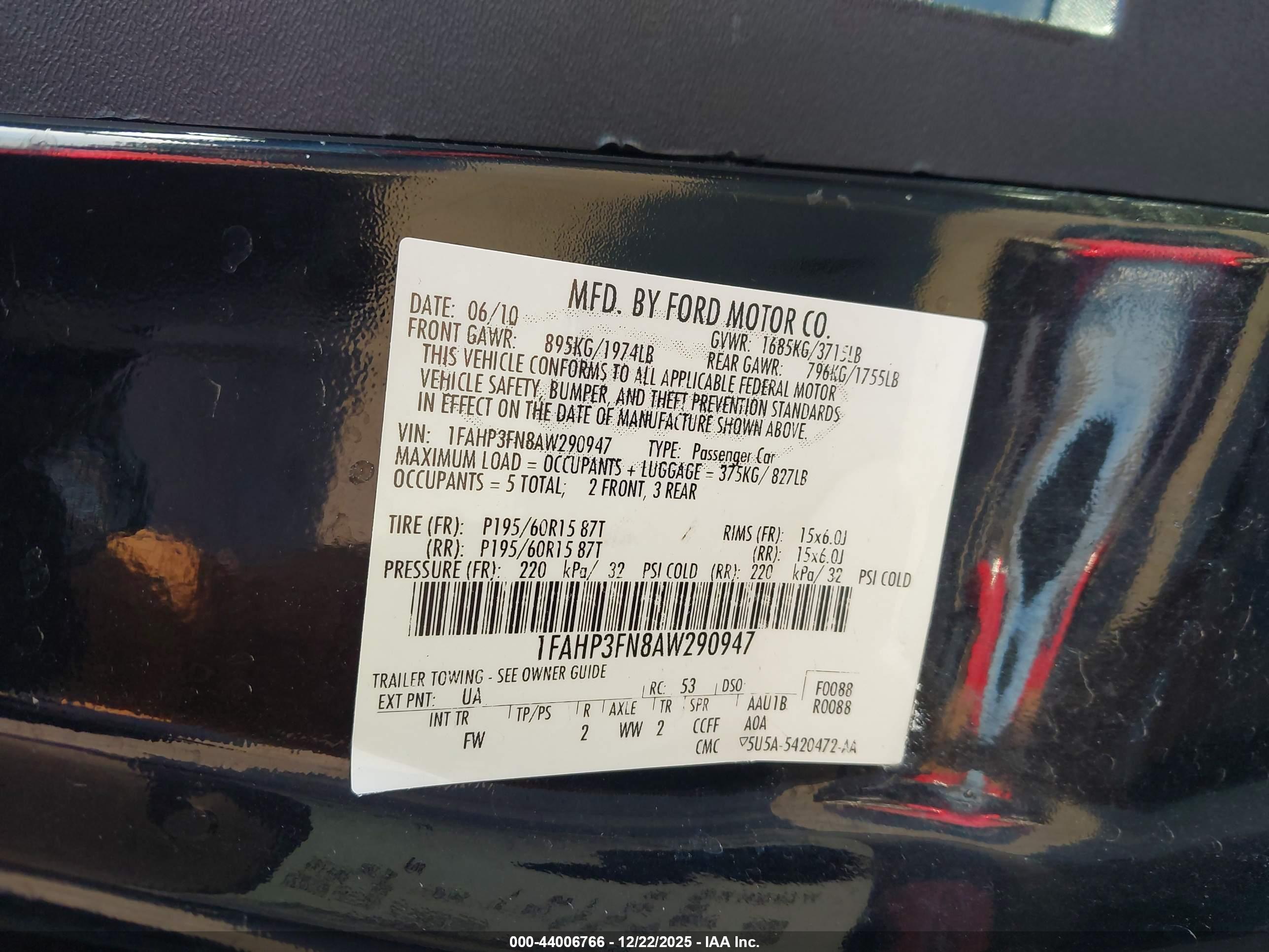 FORD FOCUS image 9