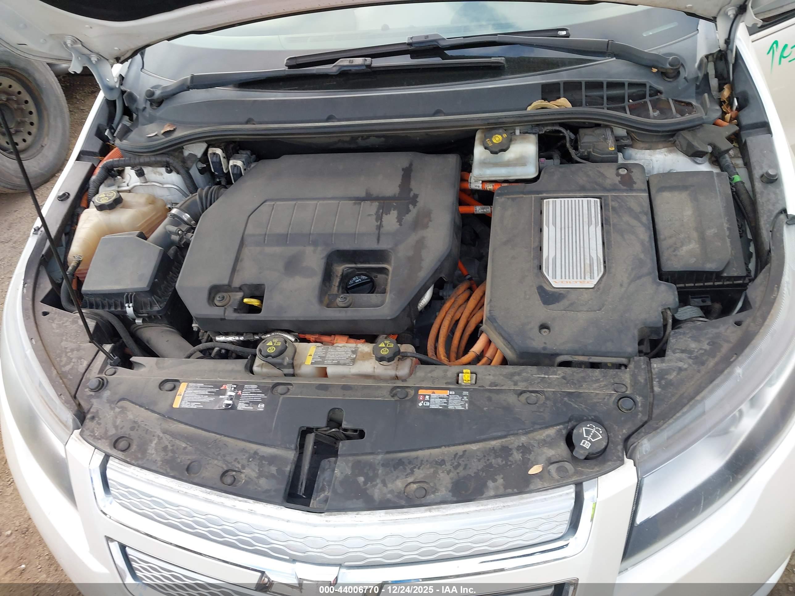 CHEVROLET VOLT image 10