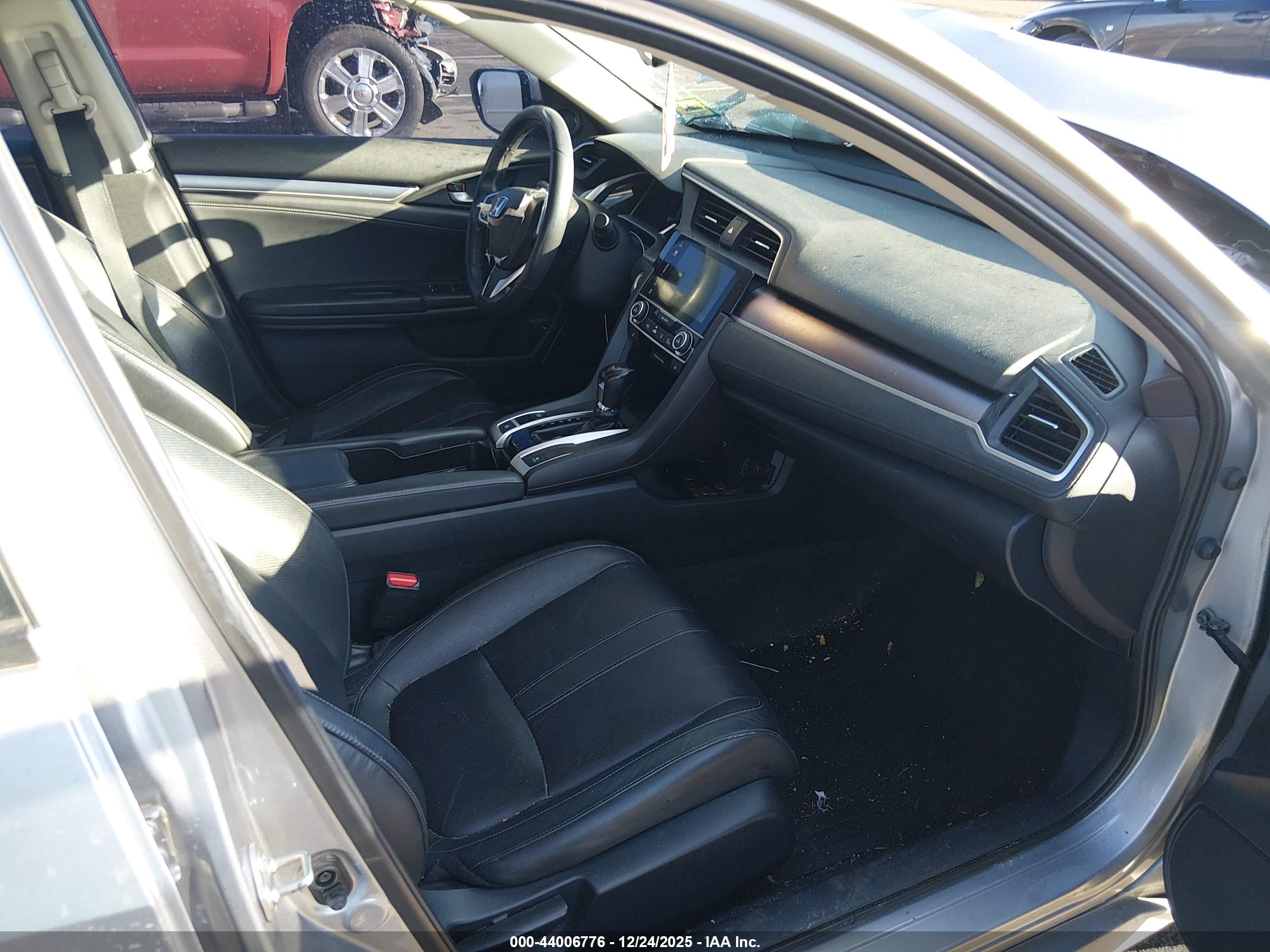 HONDA CIVIC image 5
