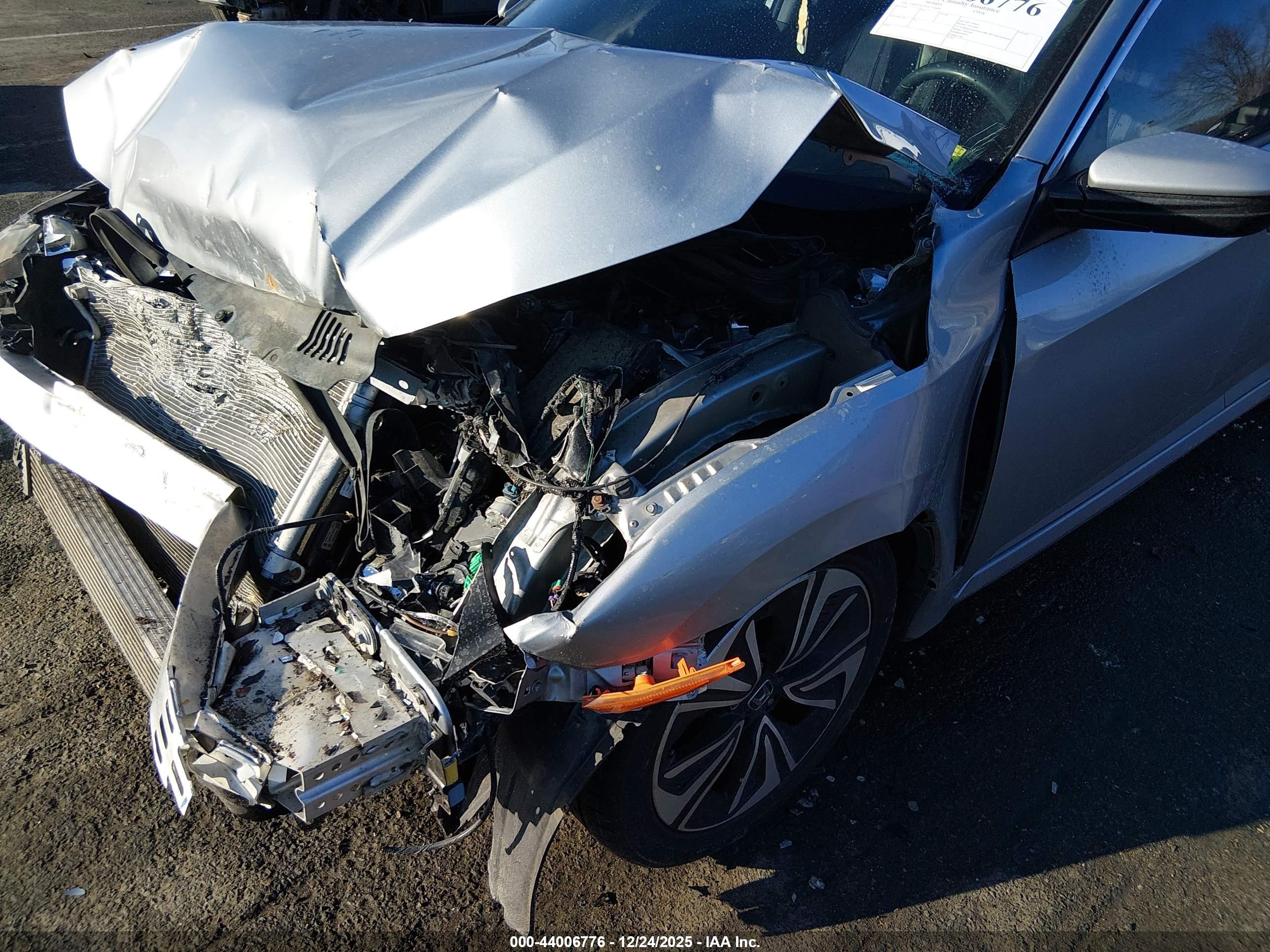 HONDA CIVIC image 6