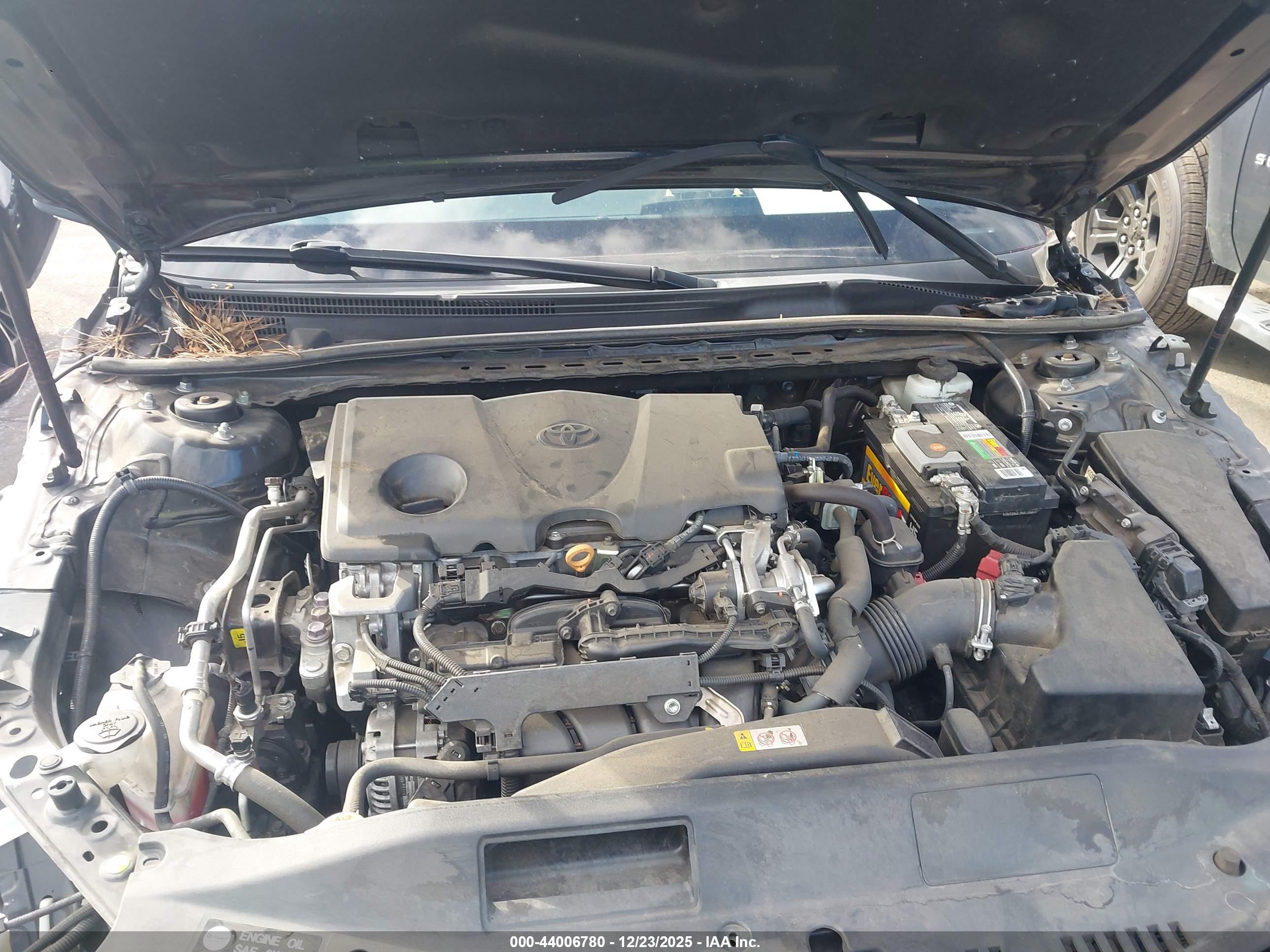 TOYOTA CAMRY image 10