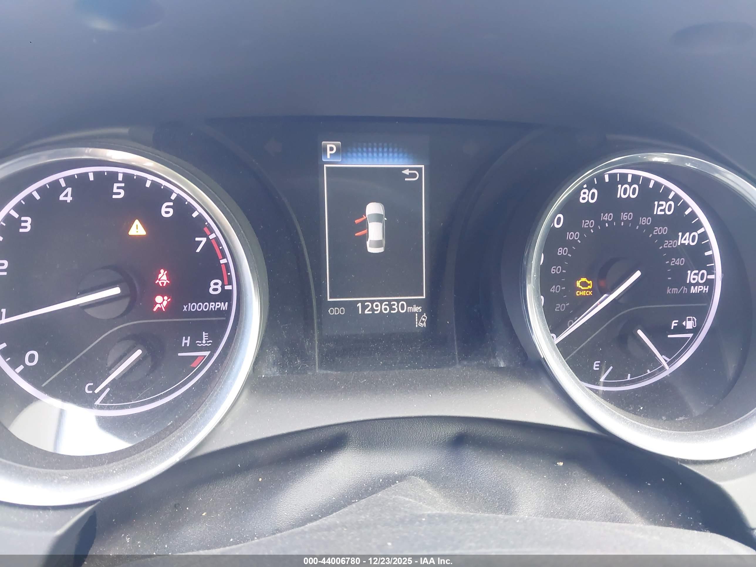 TOYOTA CAMRY image 7