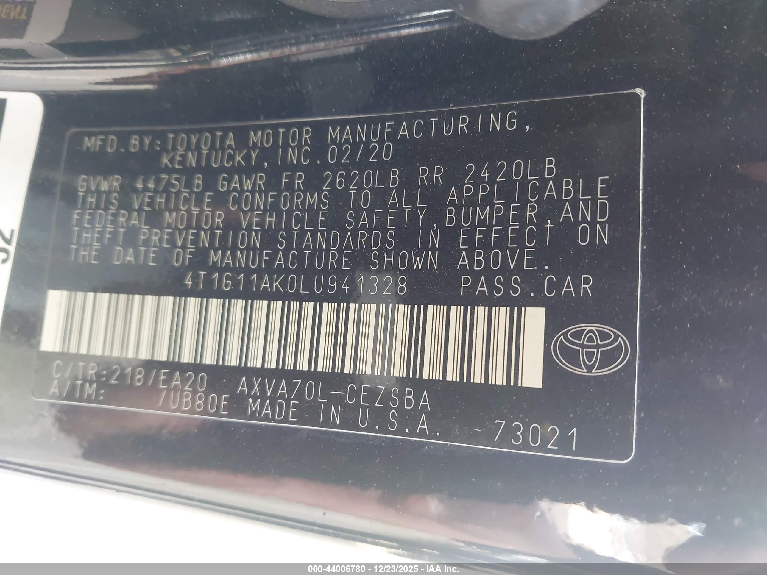 TOYOTA CAMRY image 9