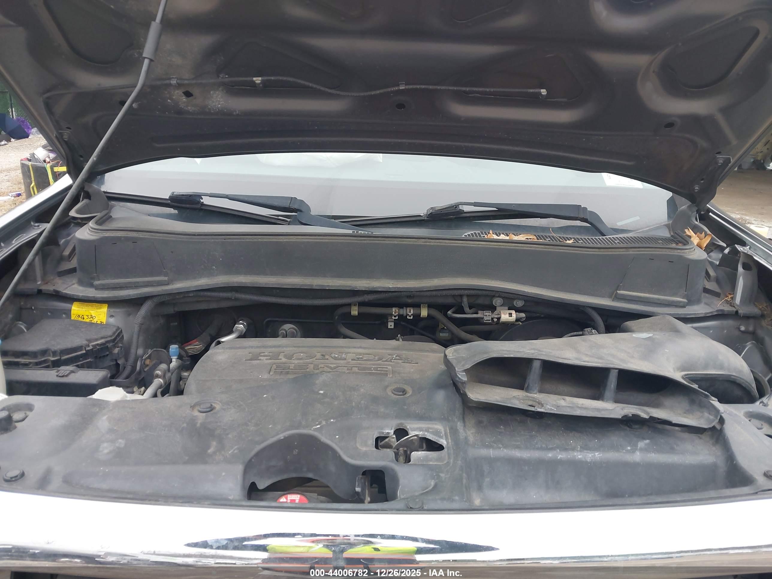 HONDA PILOT image 10