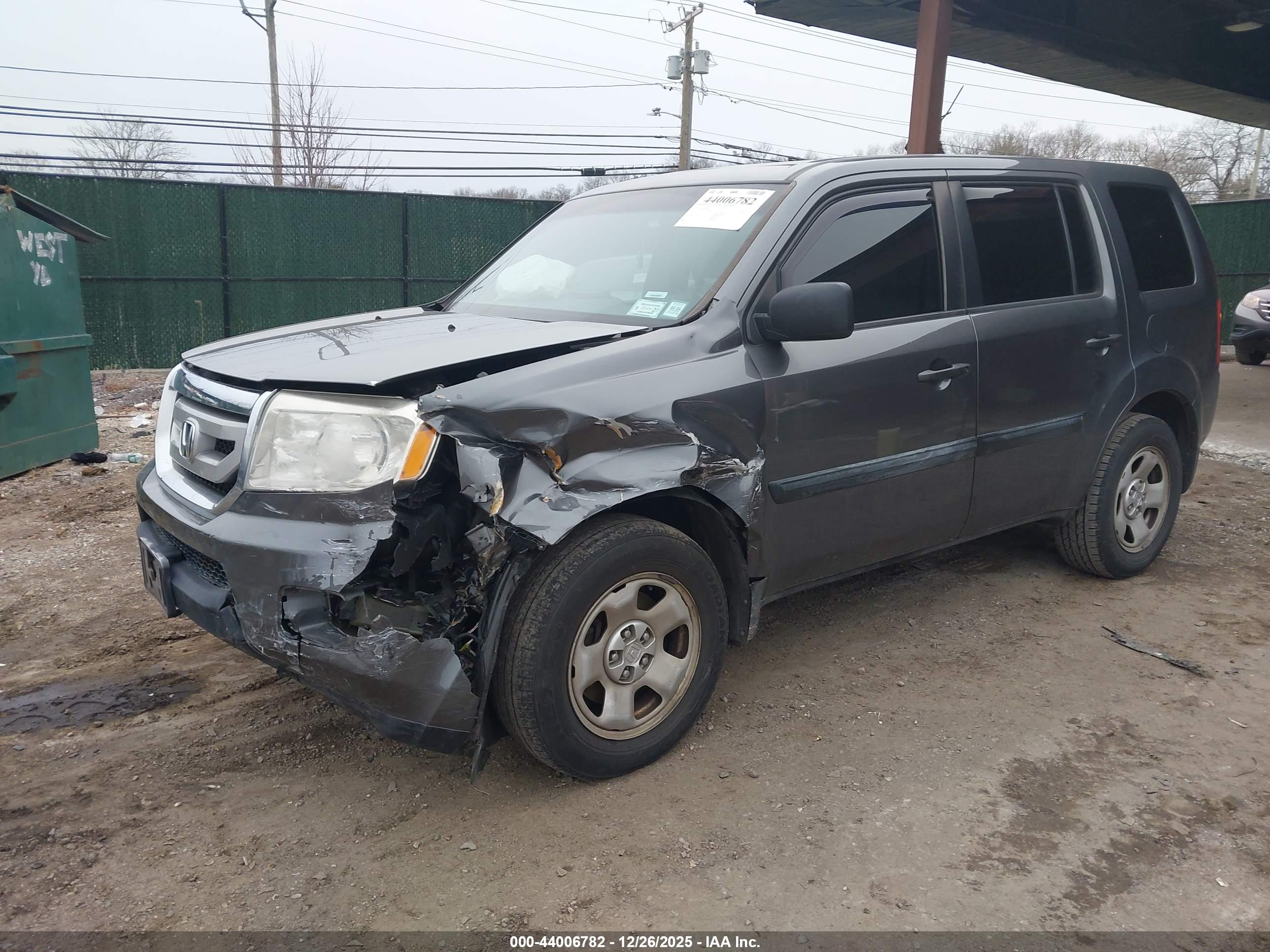 HONDA PILOT image 2