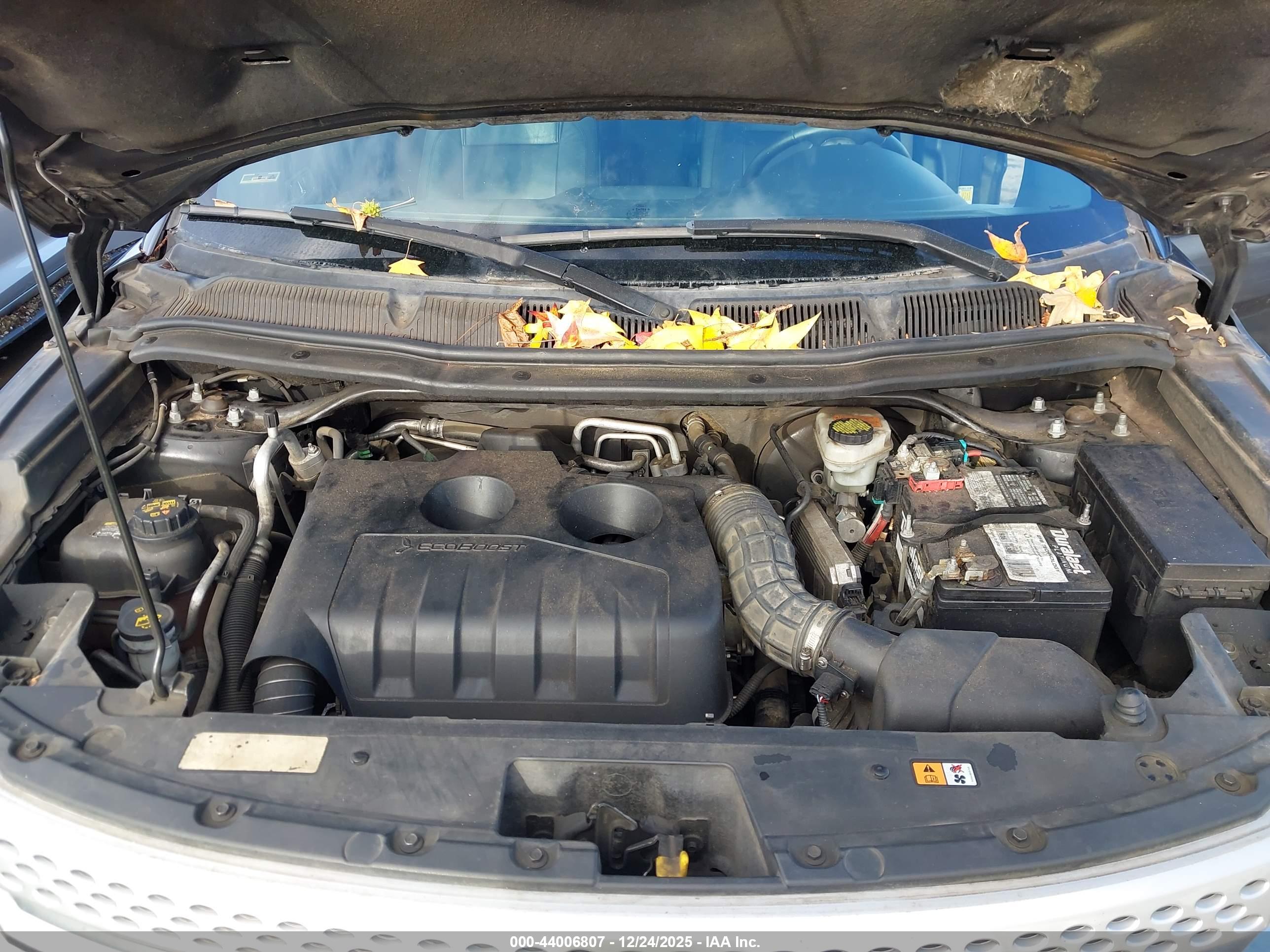 FORD EXPLORER image 10