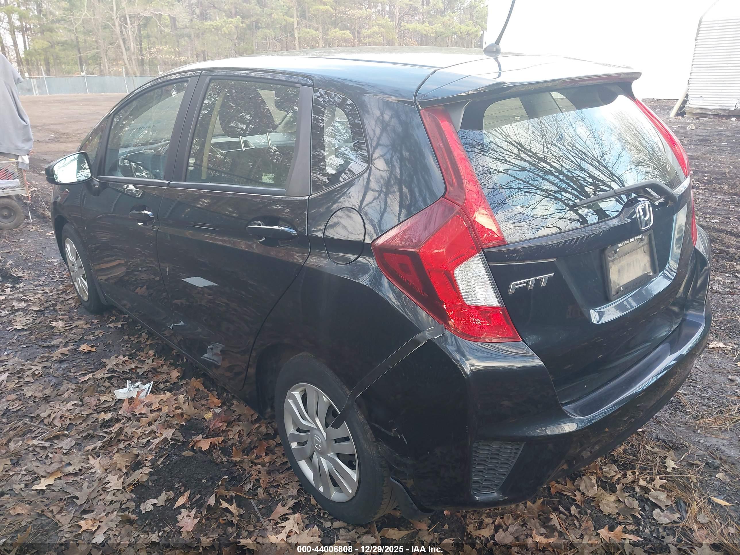 HONDA FIT image 3