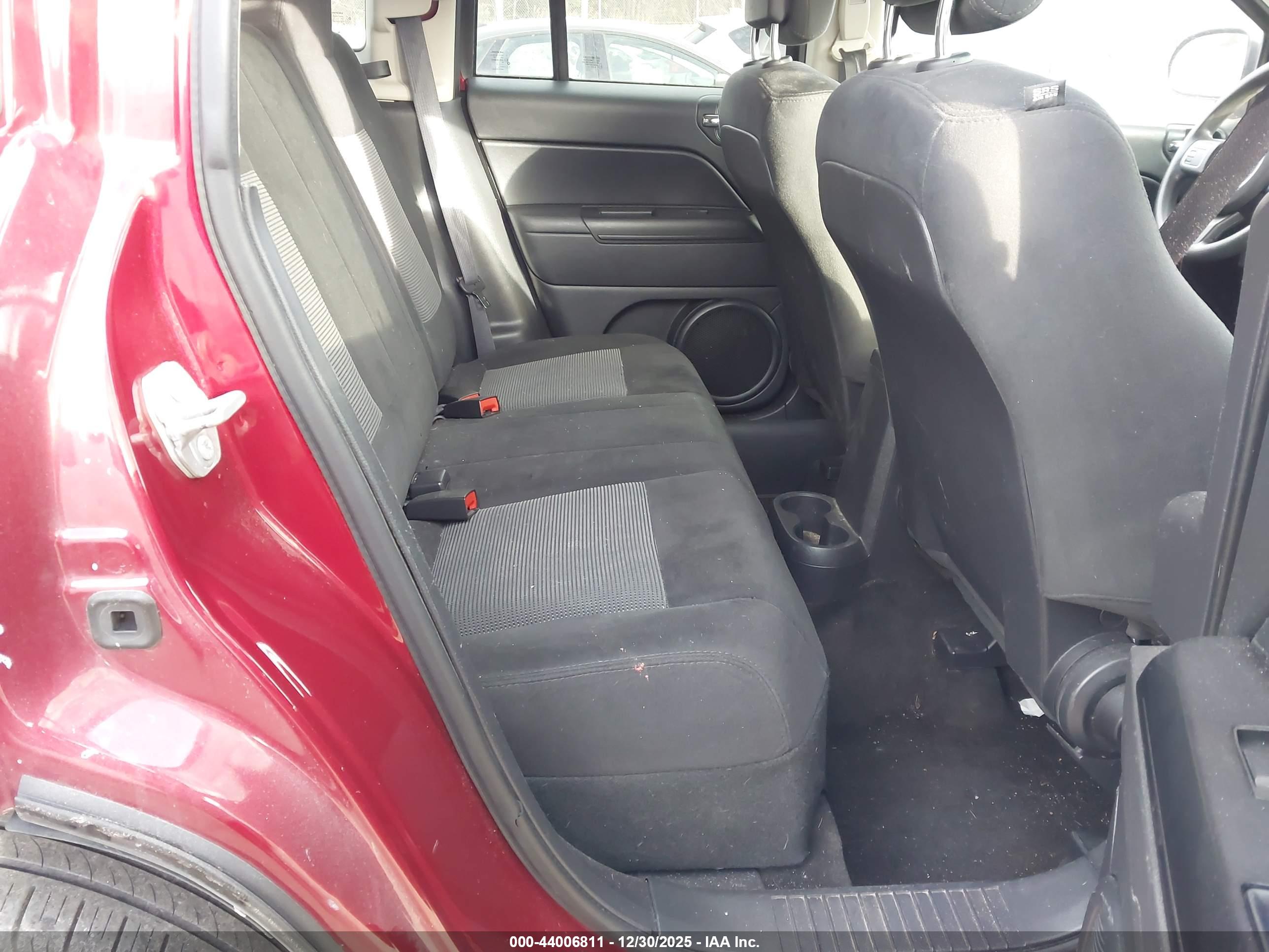 JEEP COMPASS image 8