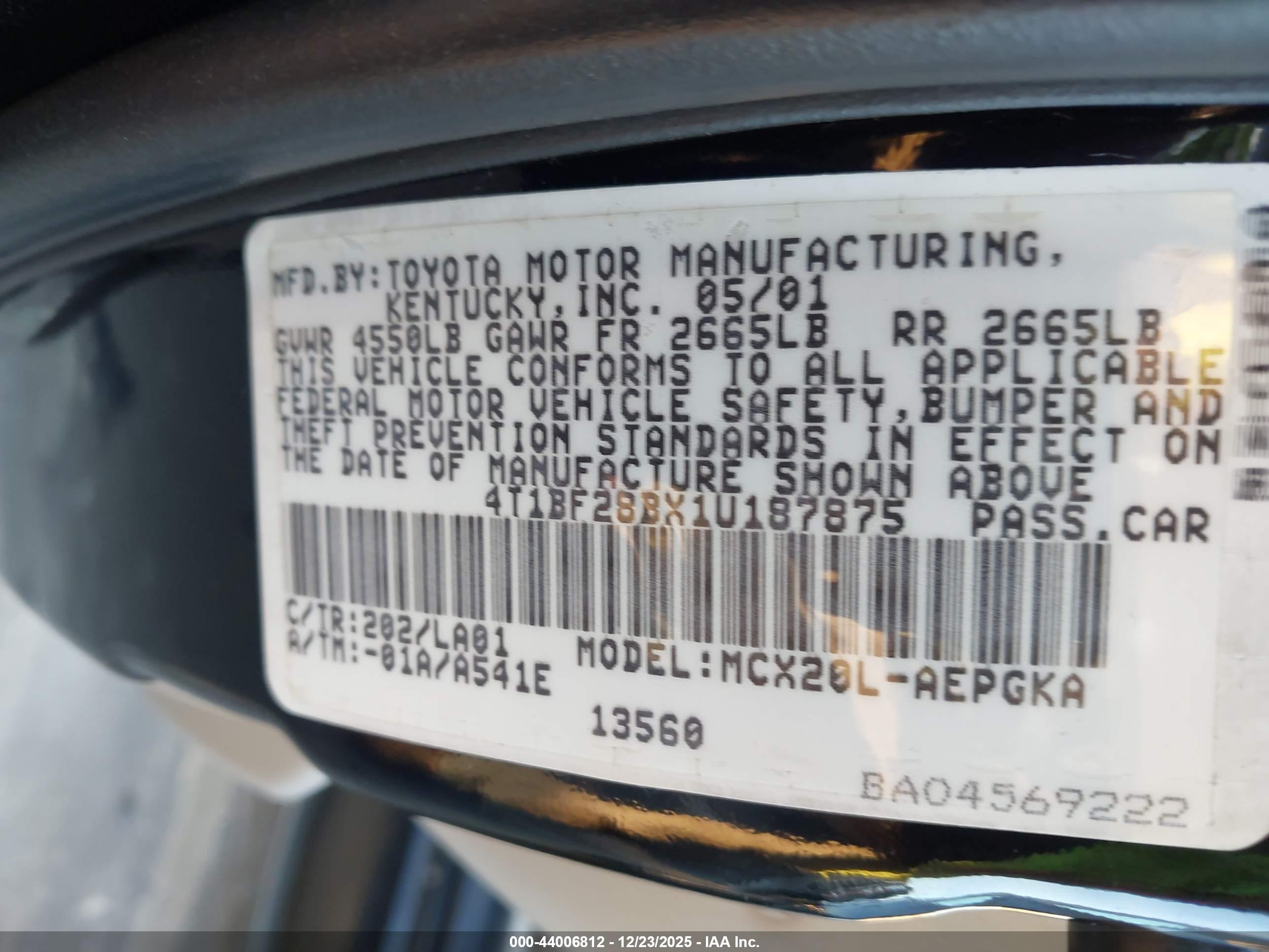 TOYOTA AVALON image 9