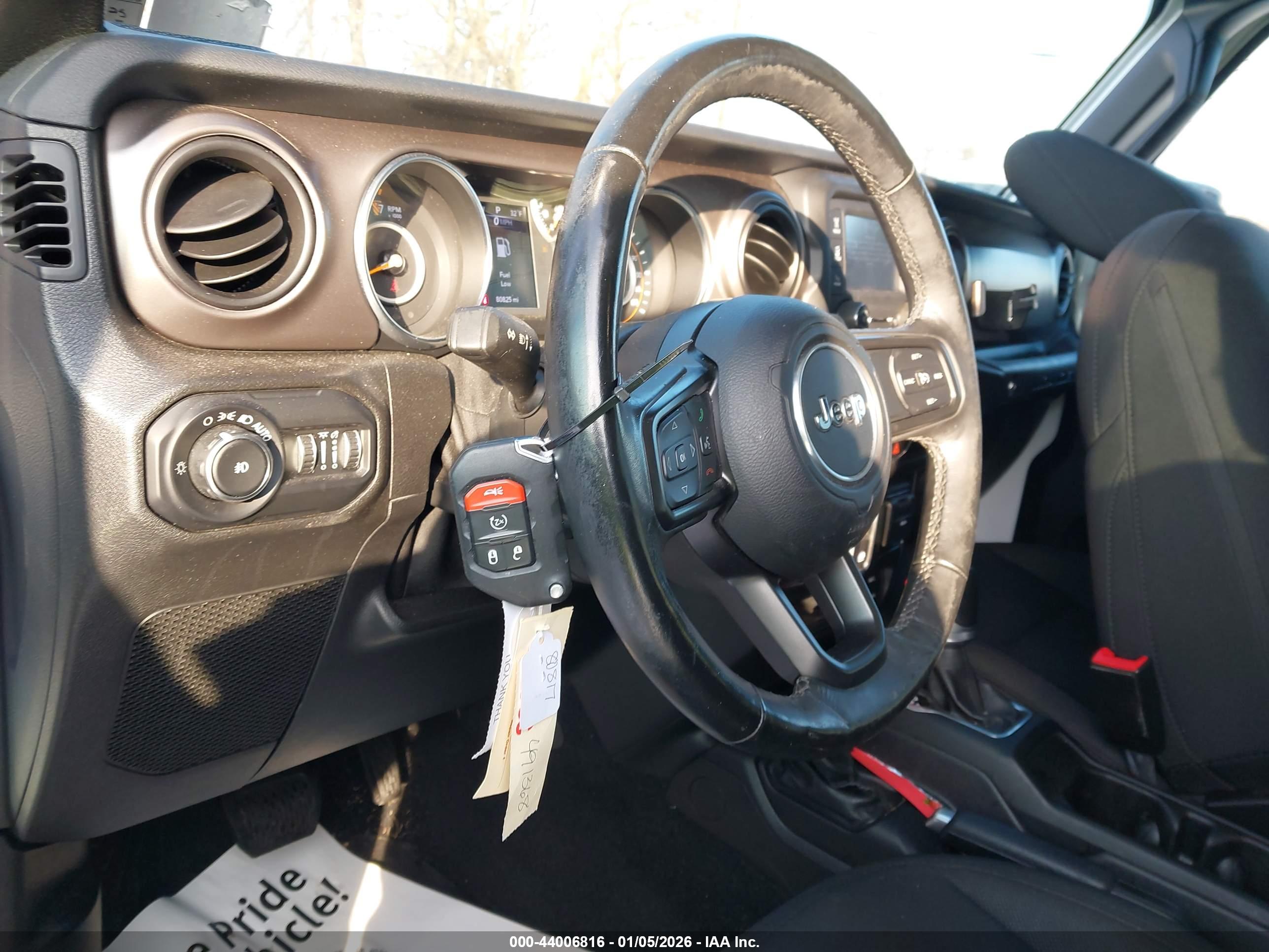 JEEP WRANGLER image 11