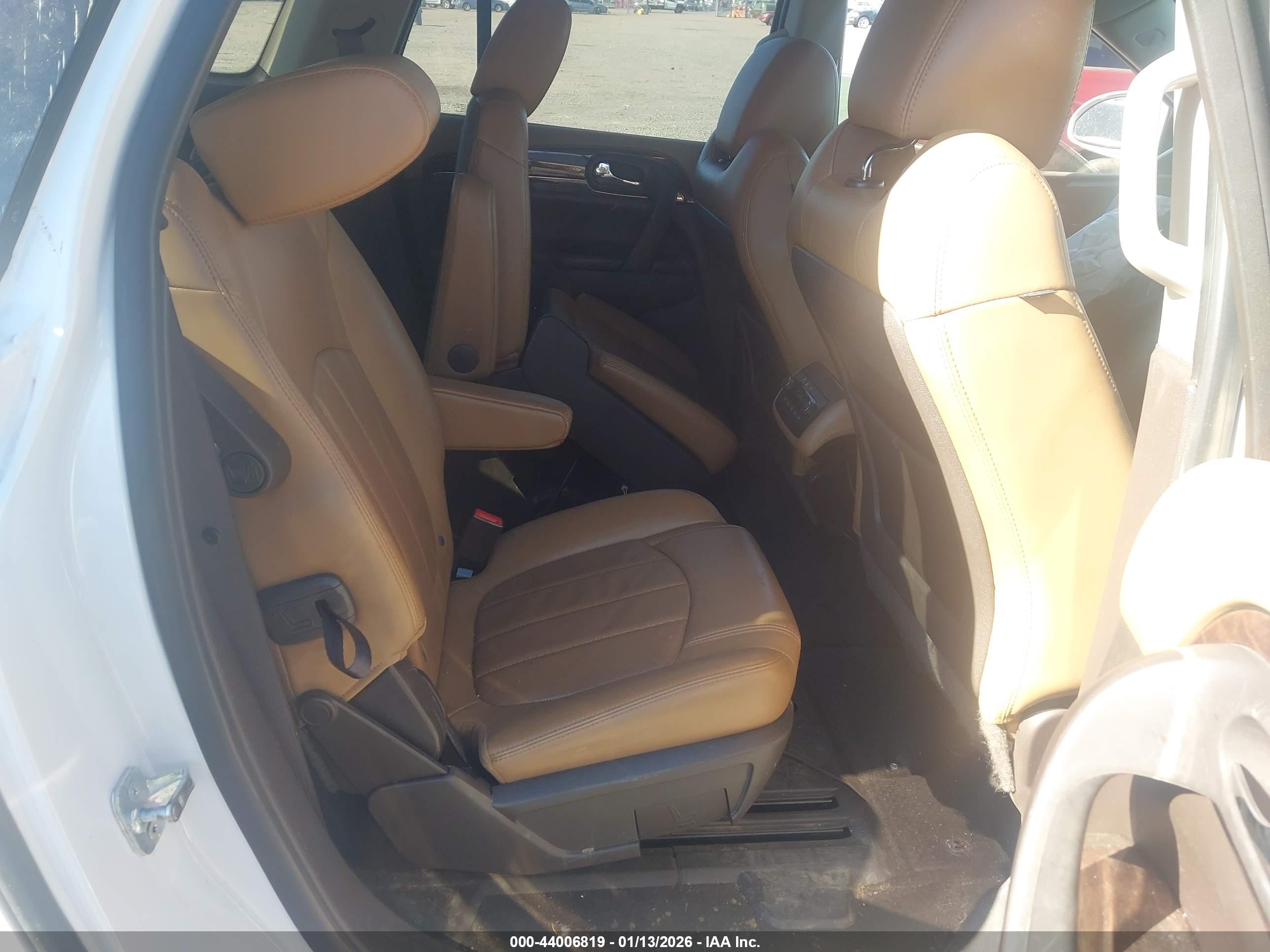 BUICK ENCLAVE image 8