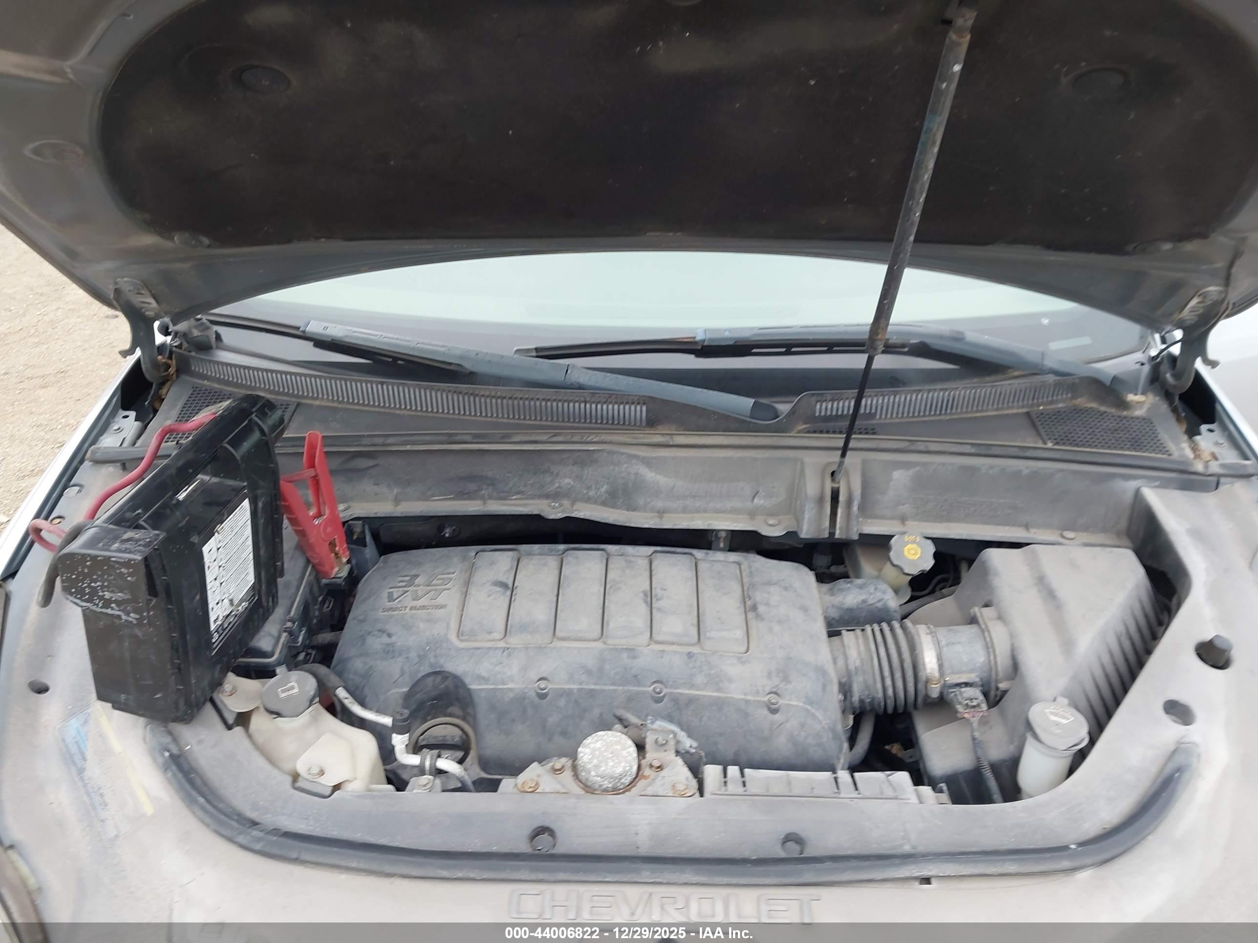 CHEVROLET TRAVERSE image 10