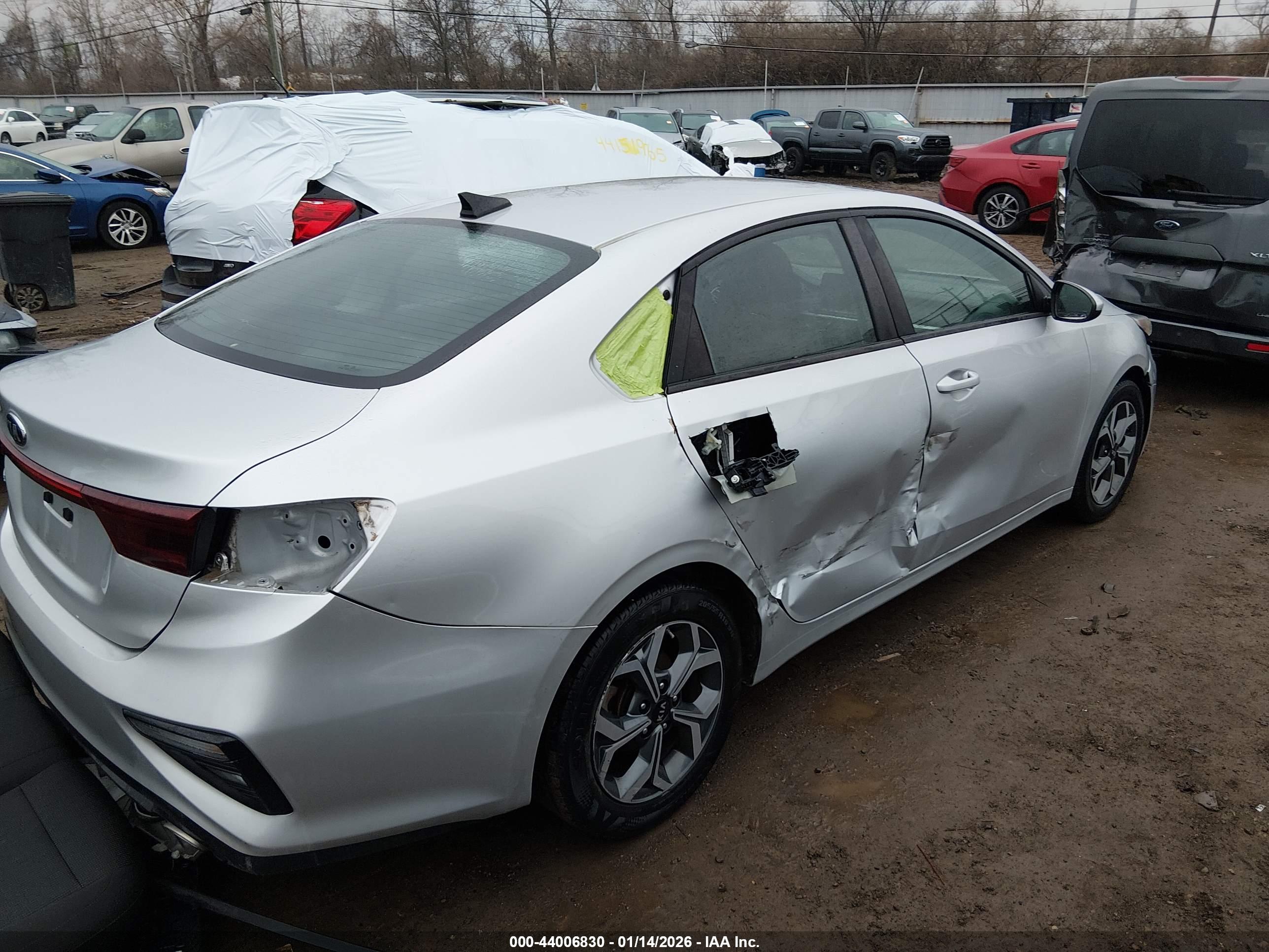 KIA FORTE image 4
