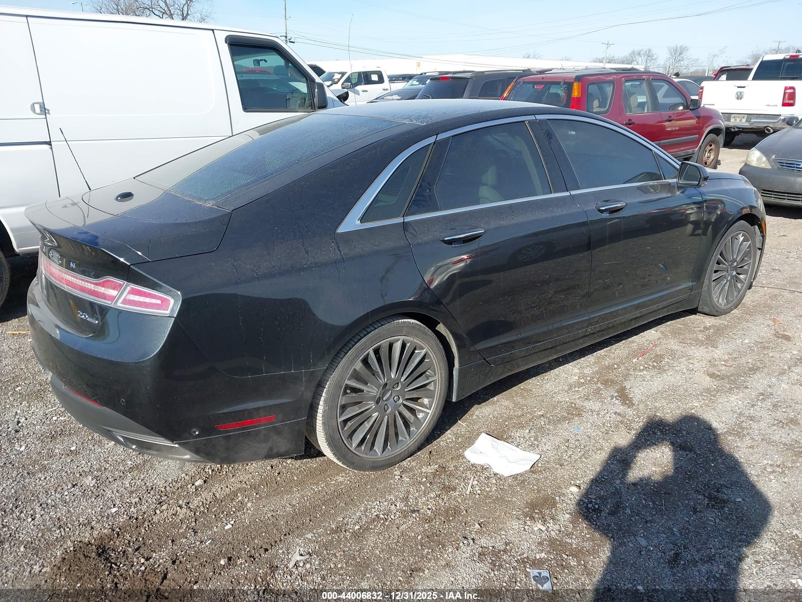 LINCOLN MKZ image 4