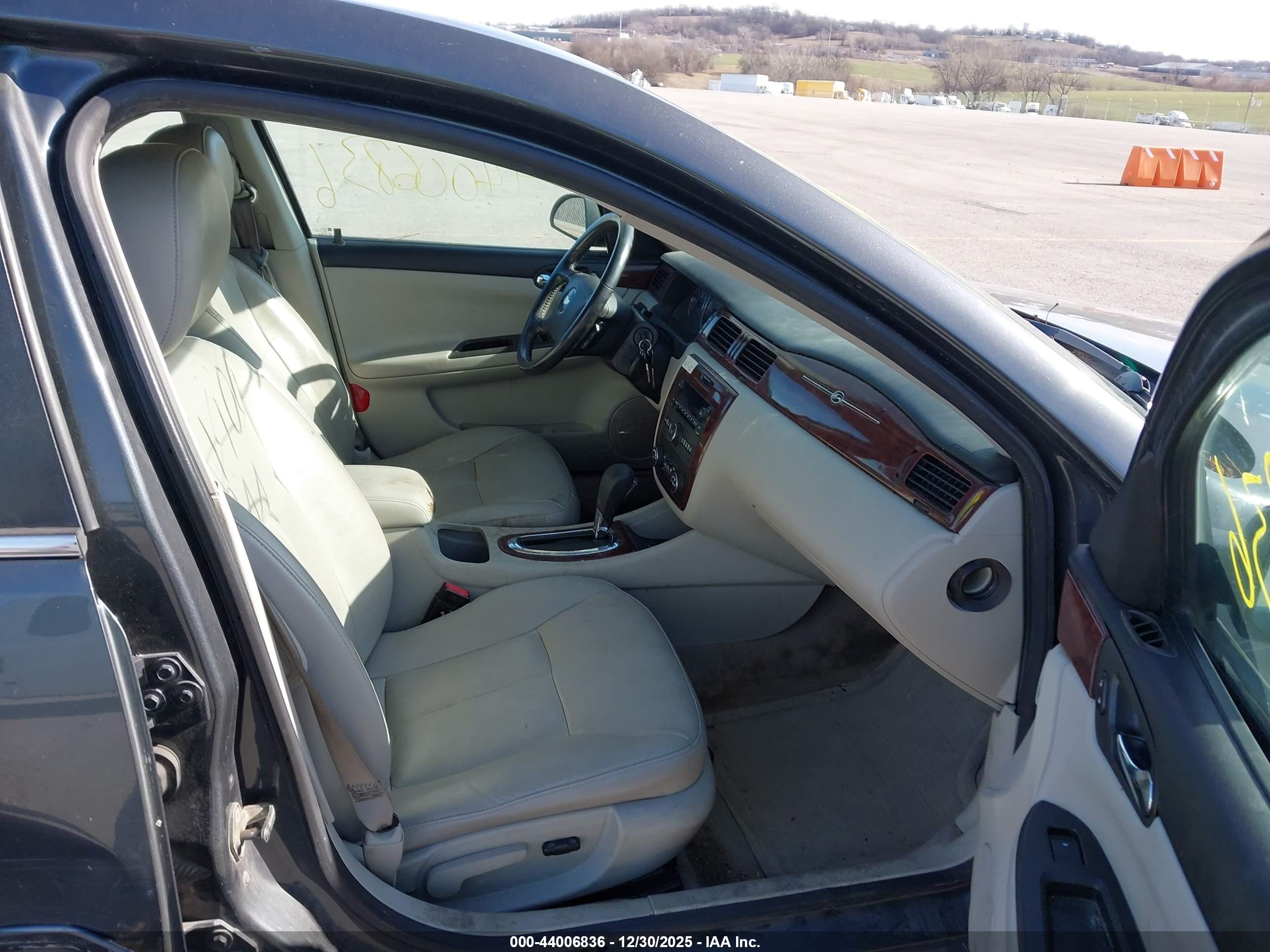 CHEVROLET IMPALA image 5