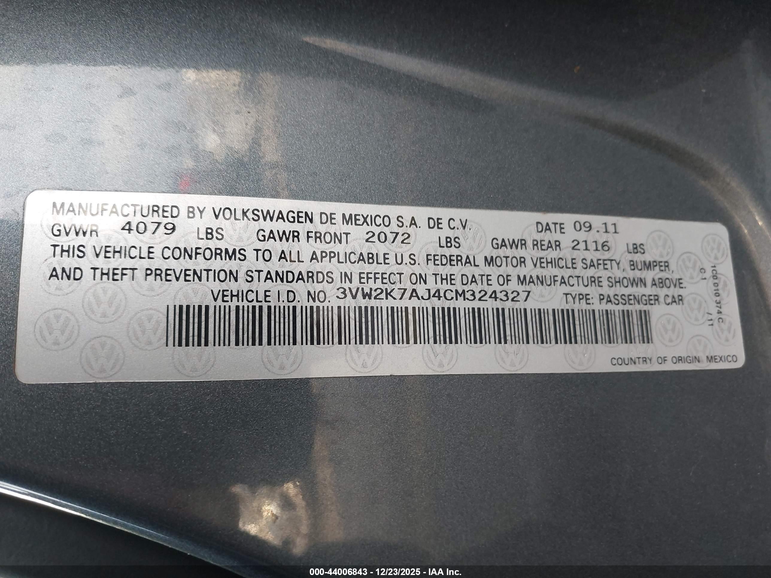 VOLKSWAGEN JETTA image 9