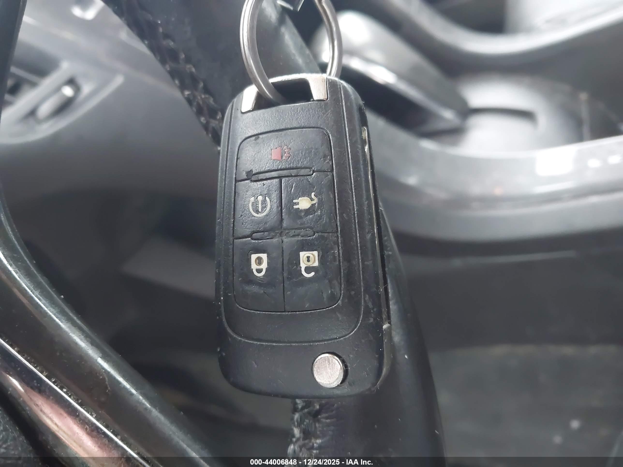 CHEVROLET VOLT image 11