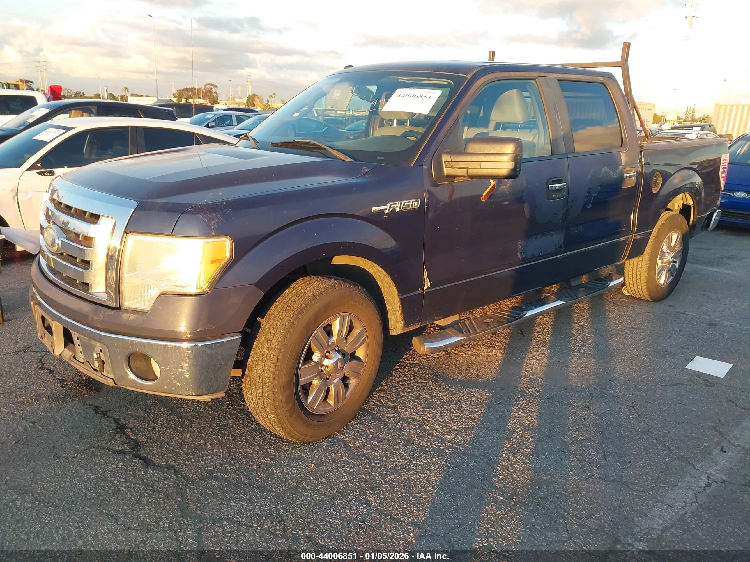 FORD F-150 image 2