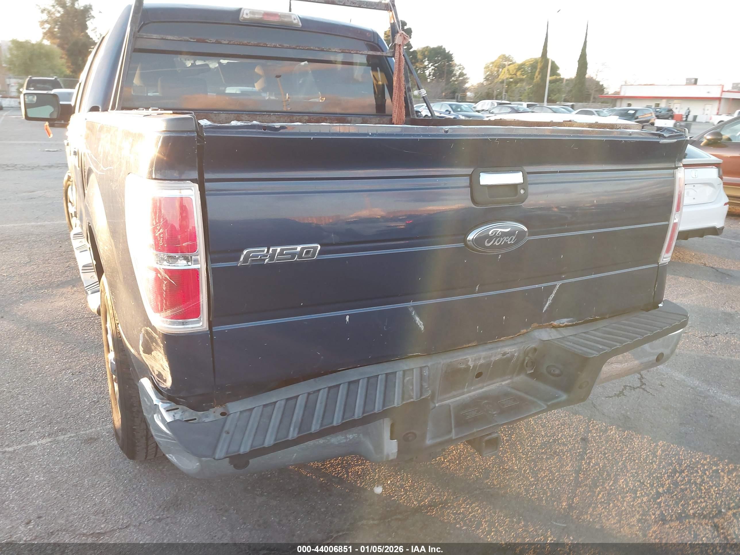 FORD F-150 image 6