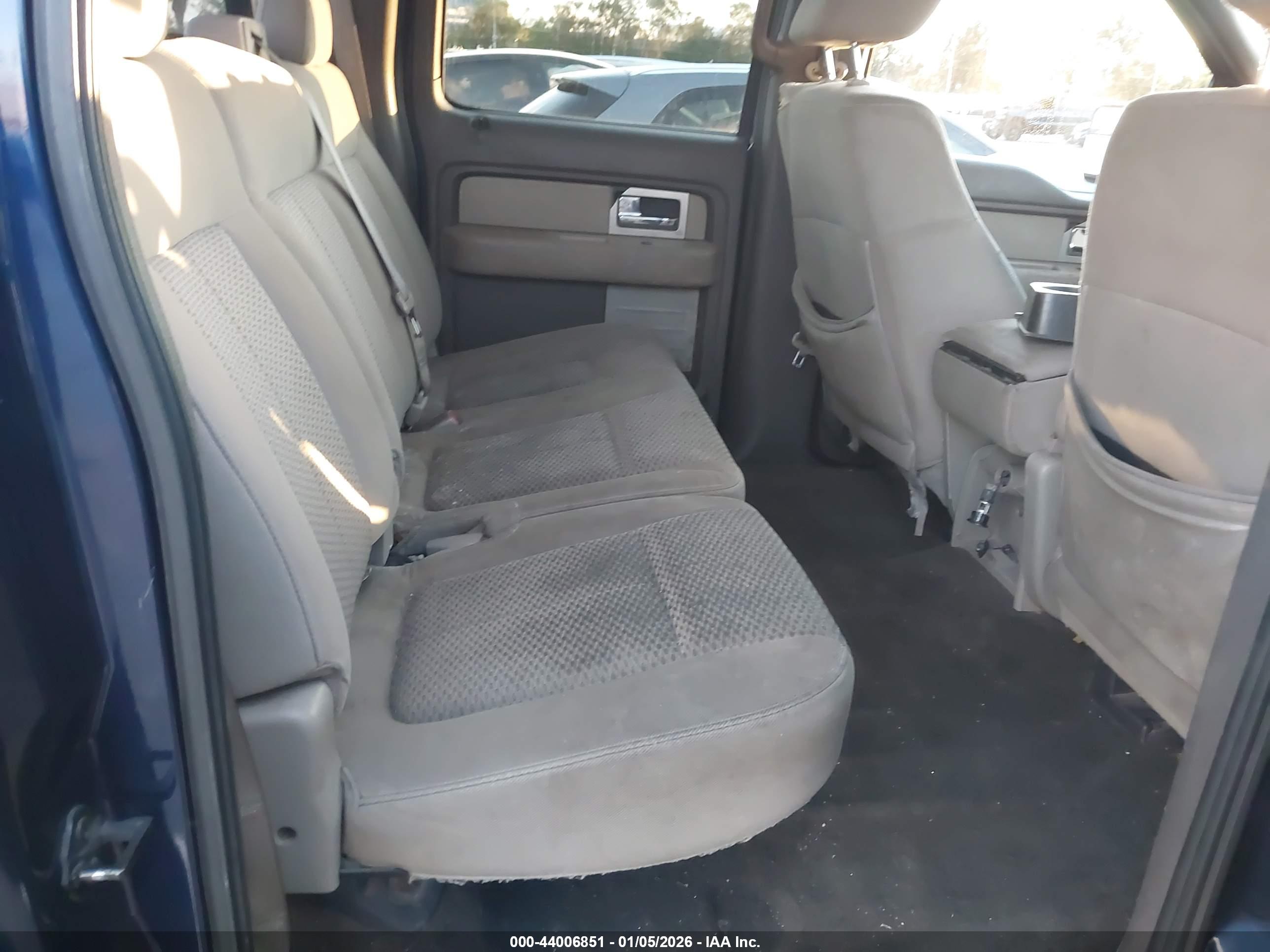 FORD F-150 image 8