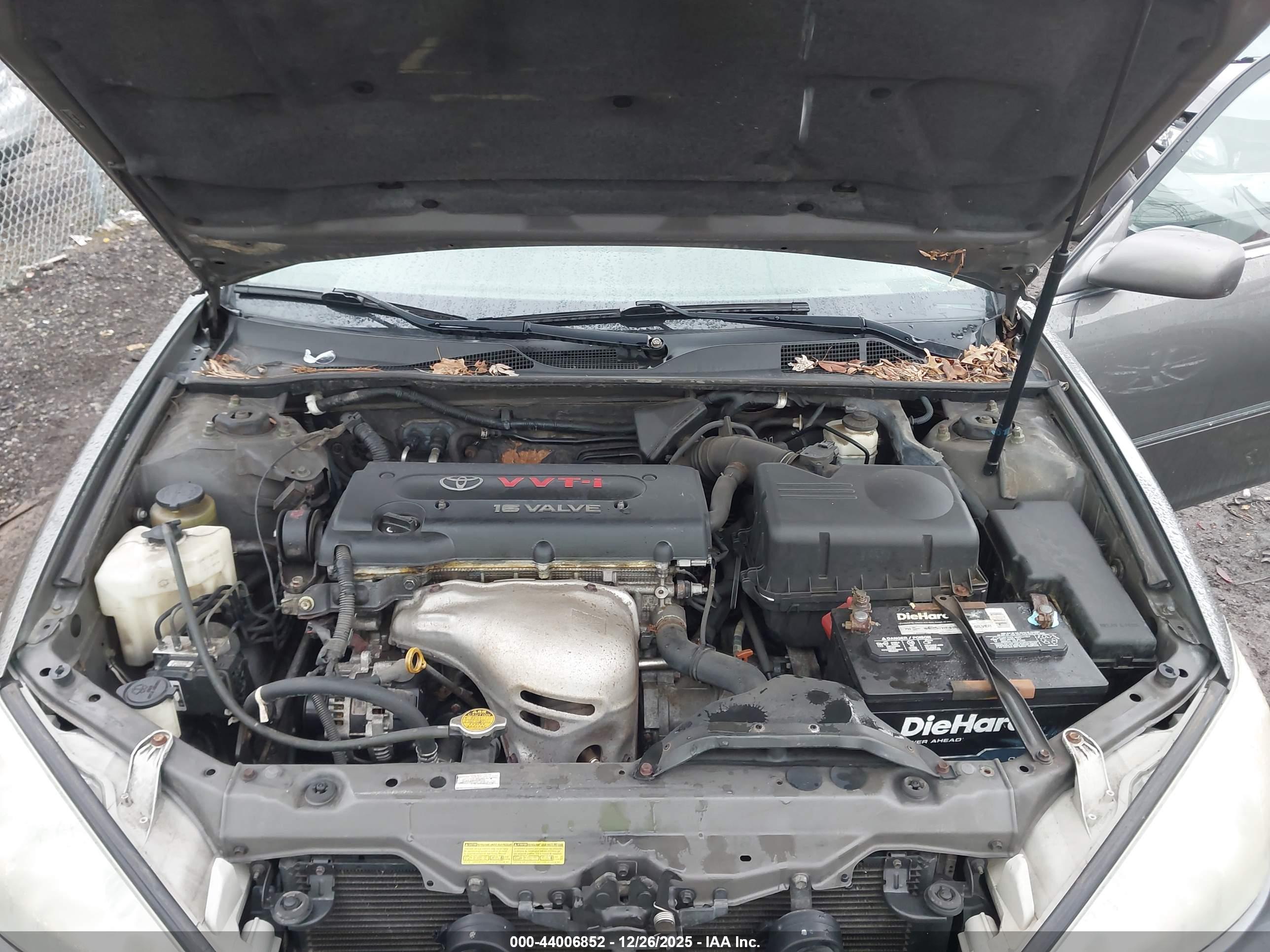 TOYOTA CAMRY image 10