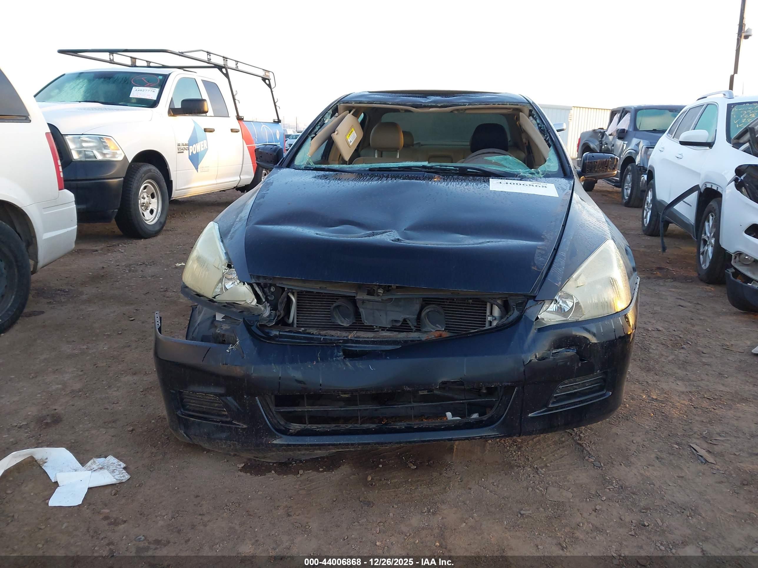 HONDA ACCORD image 6