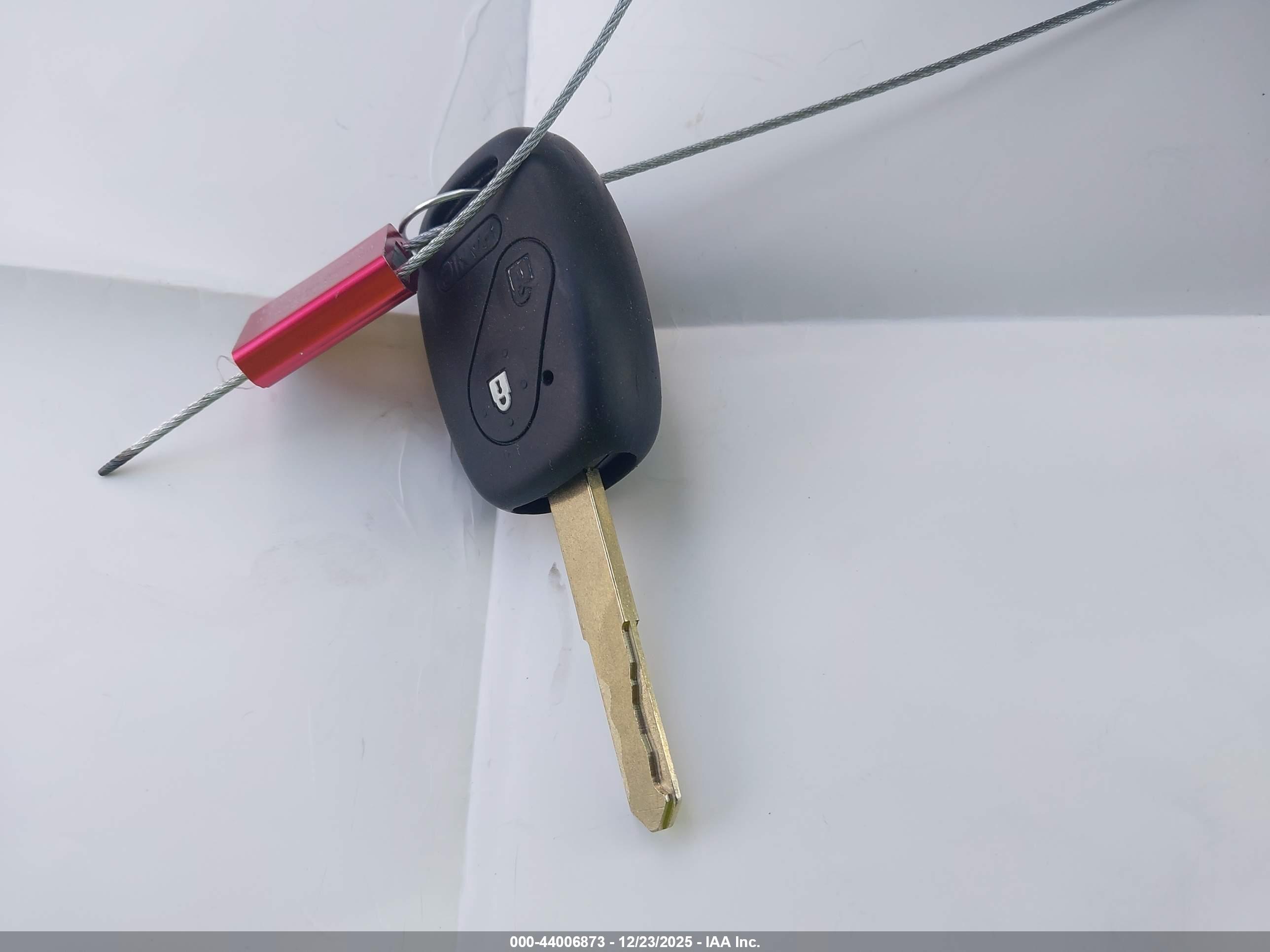 HONDA CR-V image 11